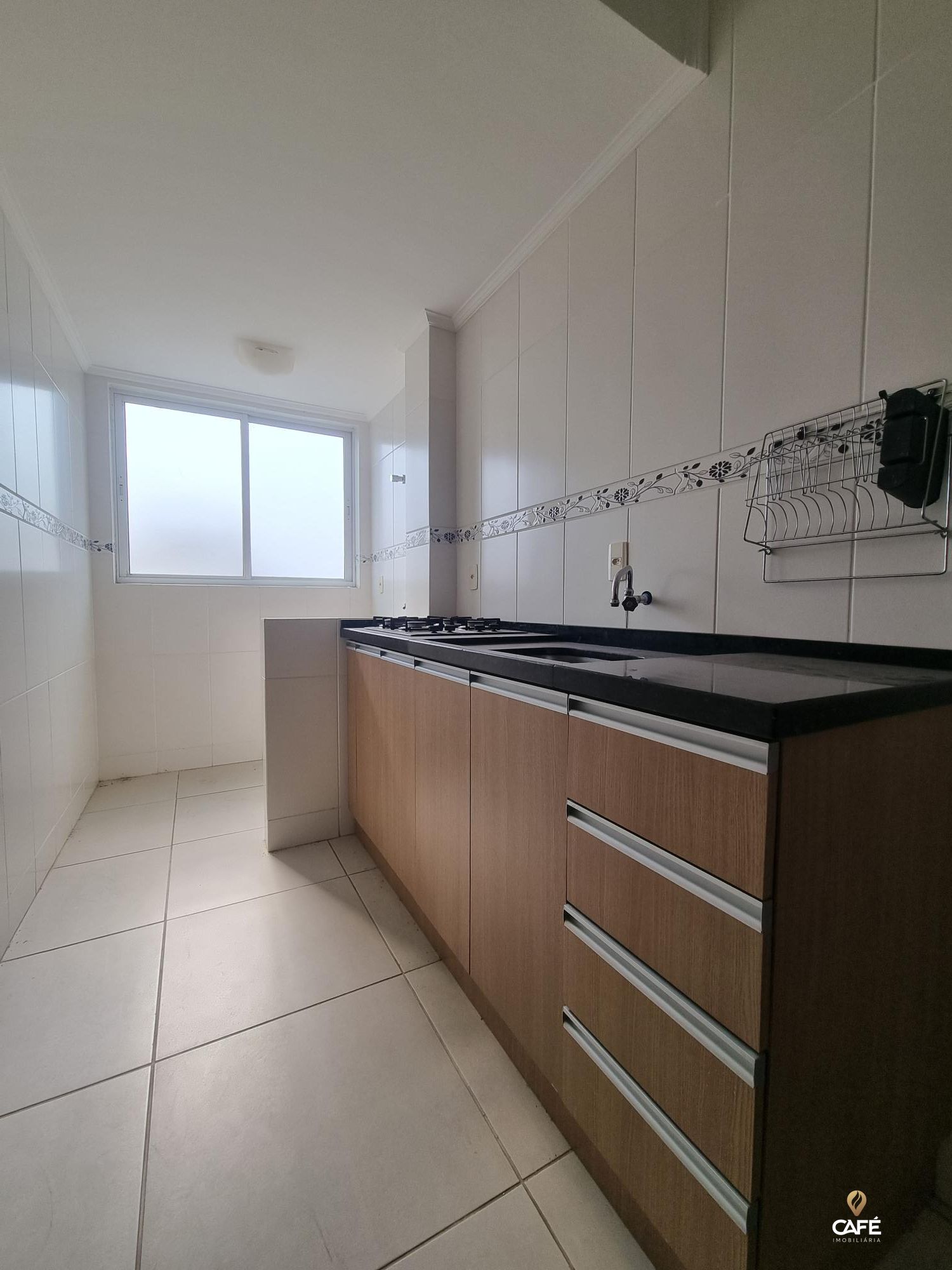 Apartamento à venda com 2 quartos, 62m² - Foto 2