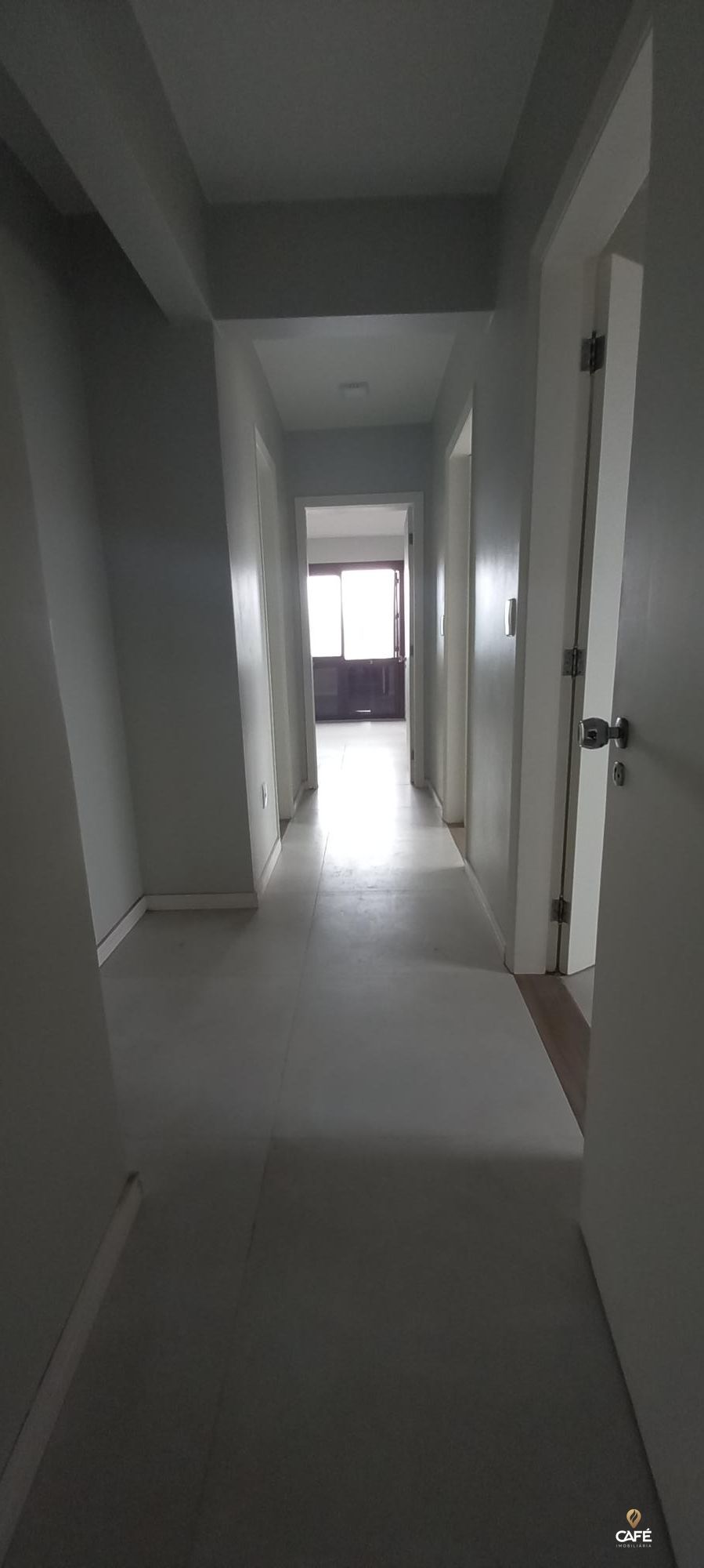 Apartamento à venda com 3 quartos, 142m² - Foto 11