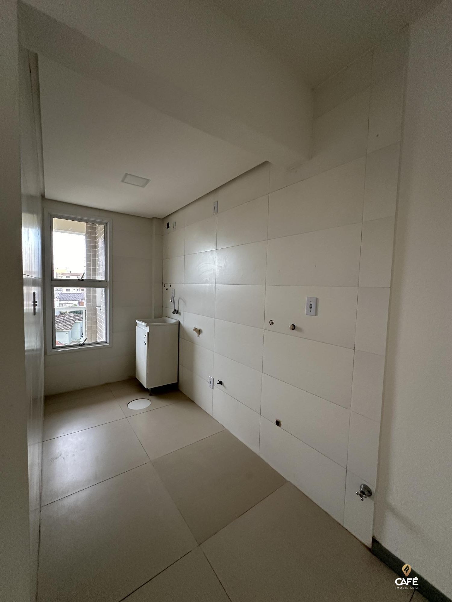 Apartamento à venda com 2 quartos, 75m² - Foto 6