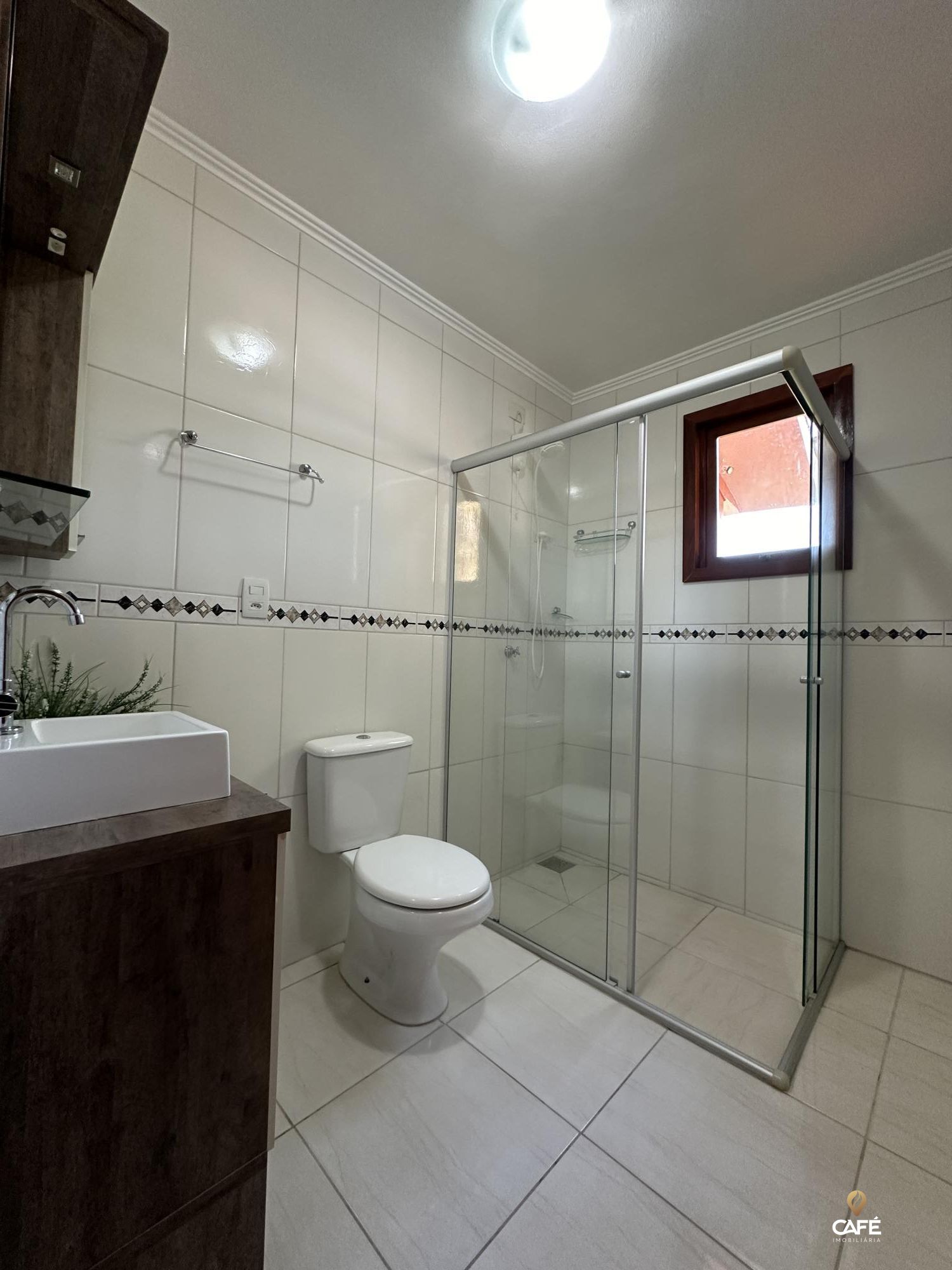 Casa à venda com 3 quartos, 220m² - Foto 12