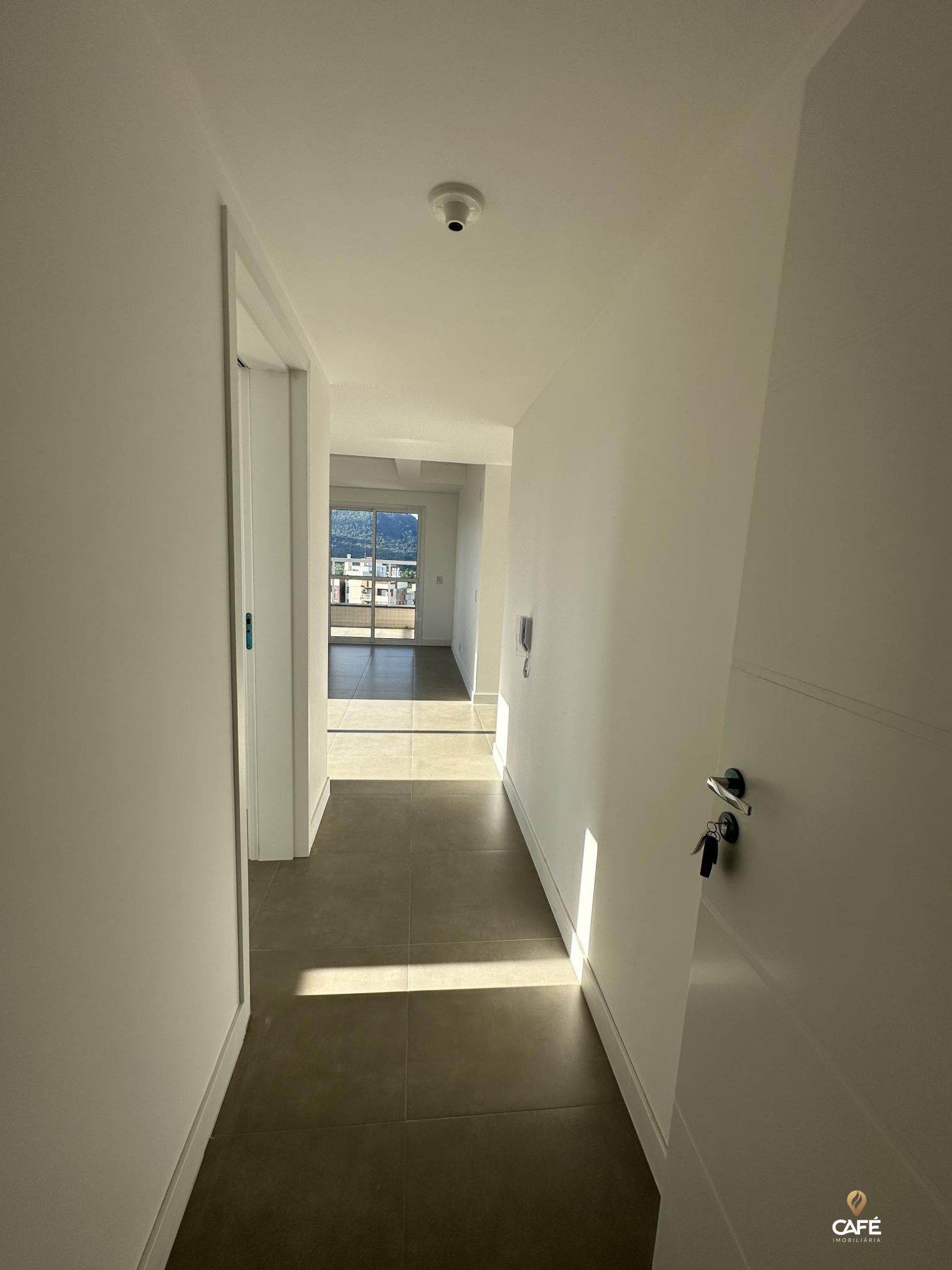 Apartamento à venda com 2 quartos, 95m² - Foto 10