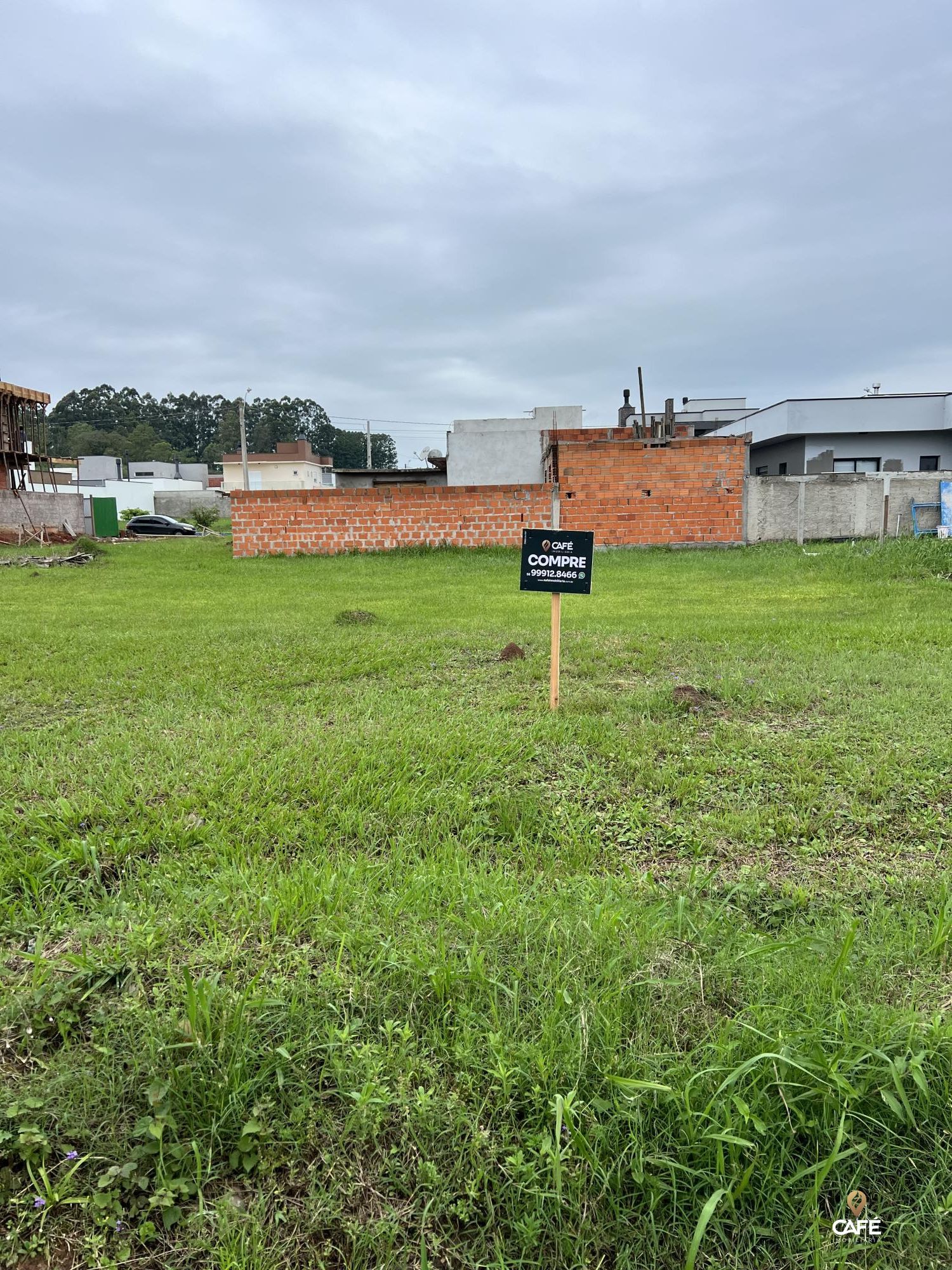 Terreno à venda, 350m² - Foto 1