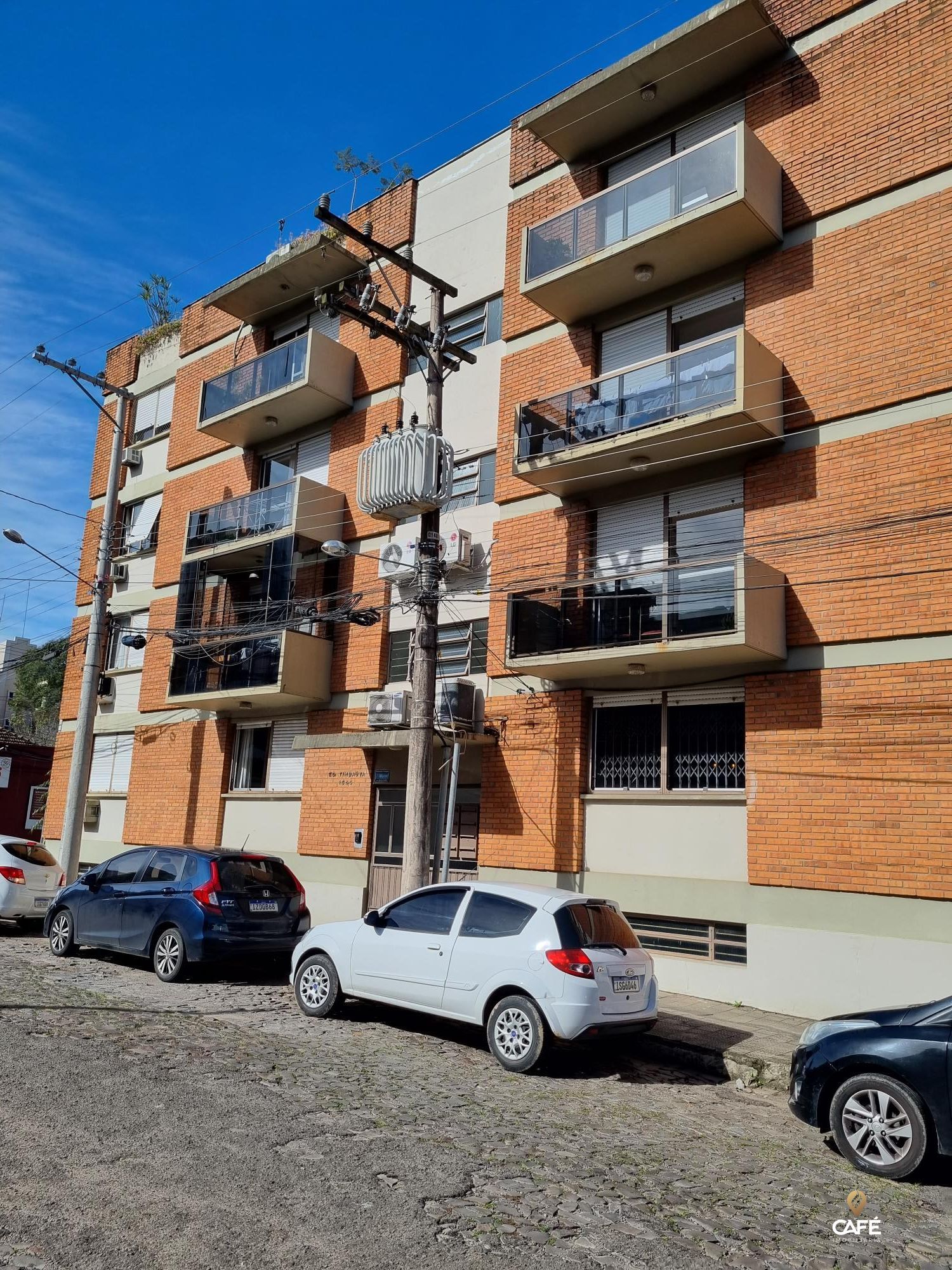 Apartamento à venda com 3 quartos, 113m² - Foto 1