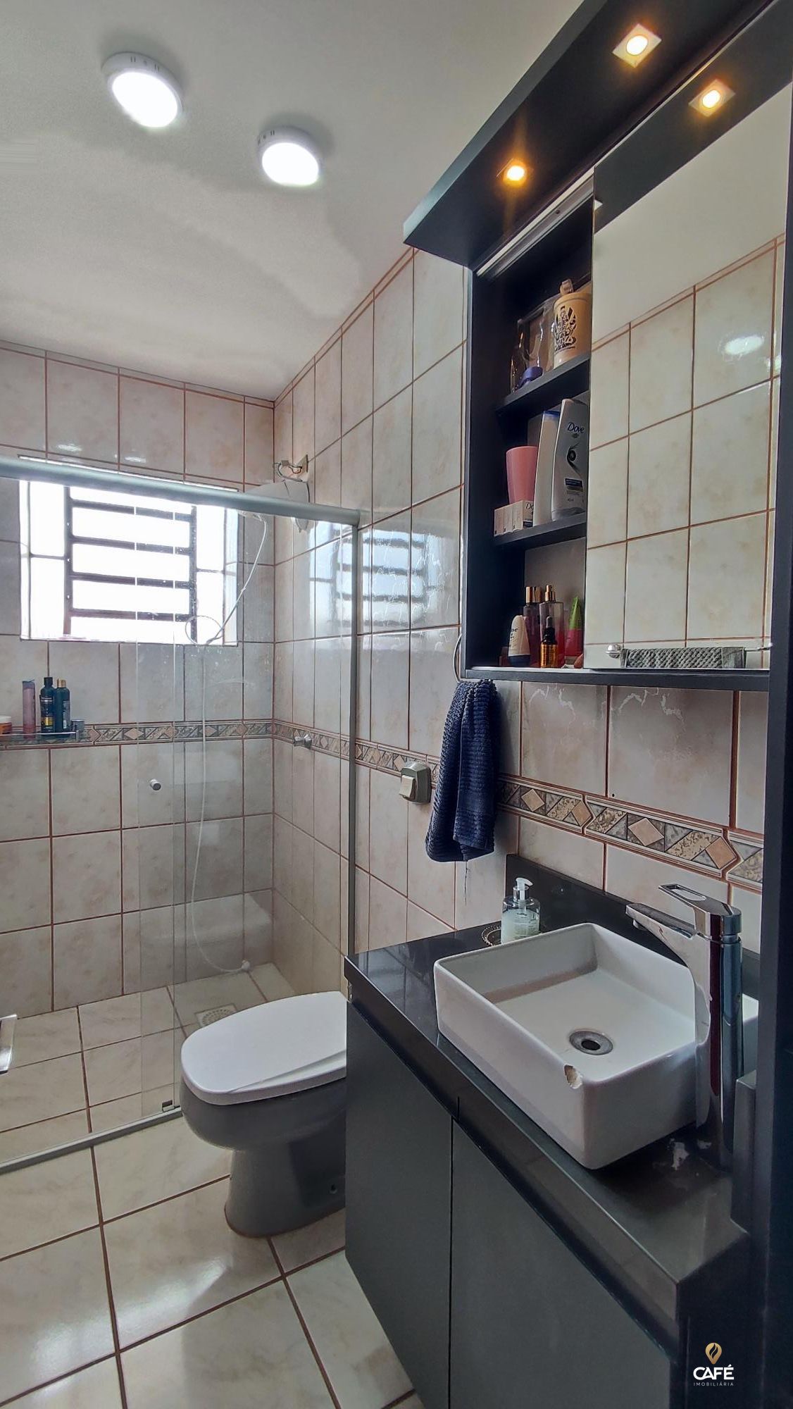 Casa à venda com 3 quartos, 241m² - Foto 16