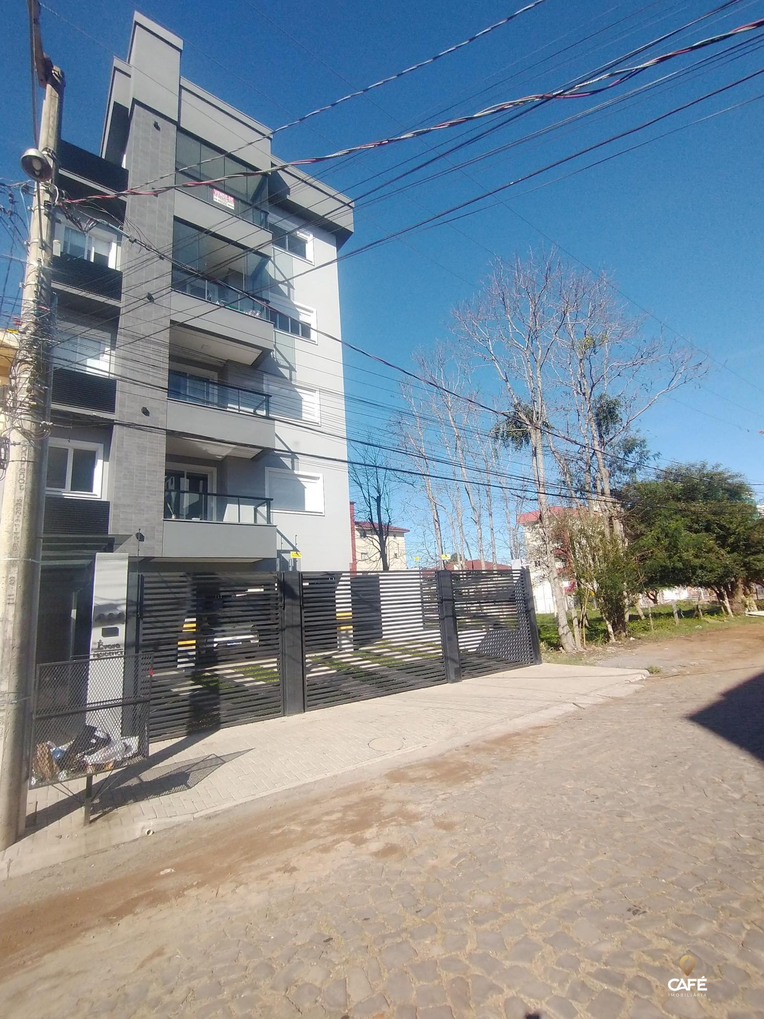 Apartamento à venda com 2 quartos, 95m² - Foto 1