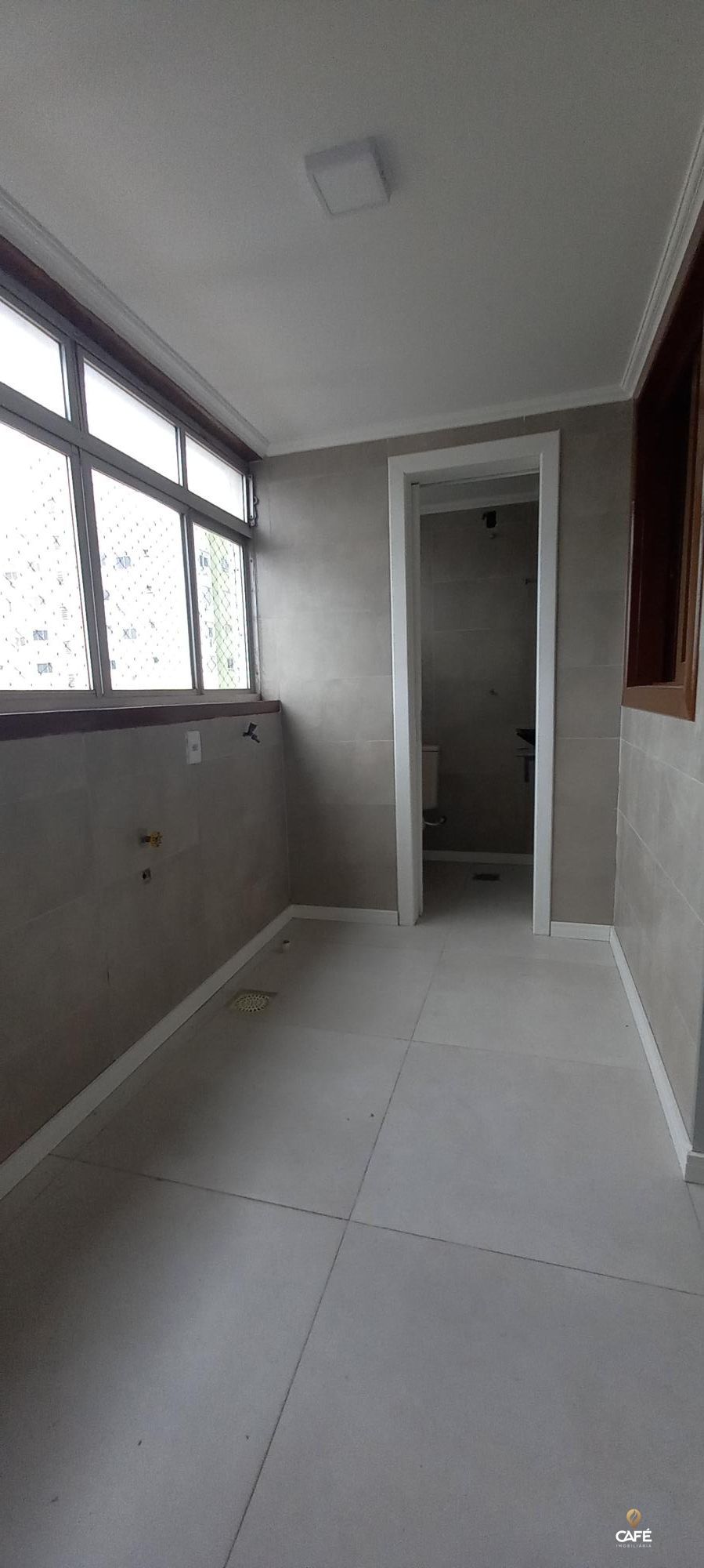 Apartamento à venda com 3 quartos, 142m² - Foto 22