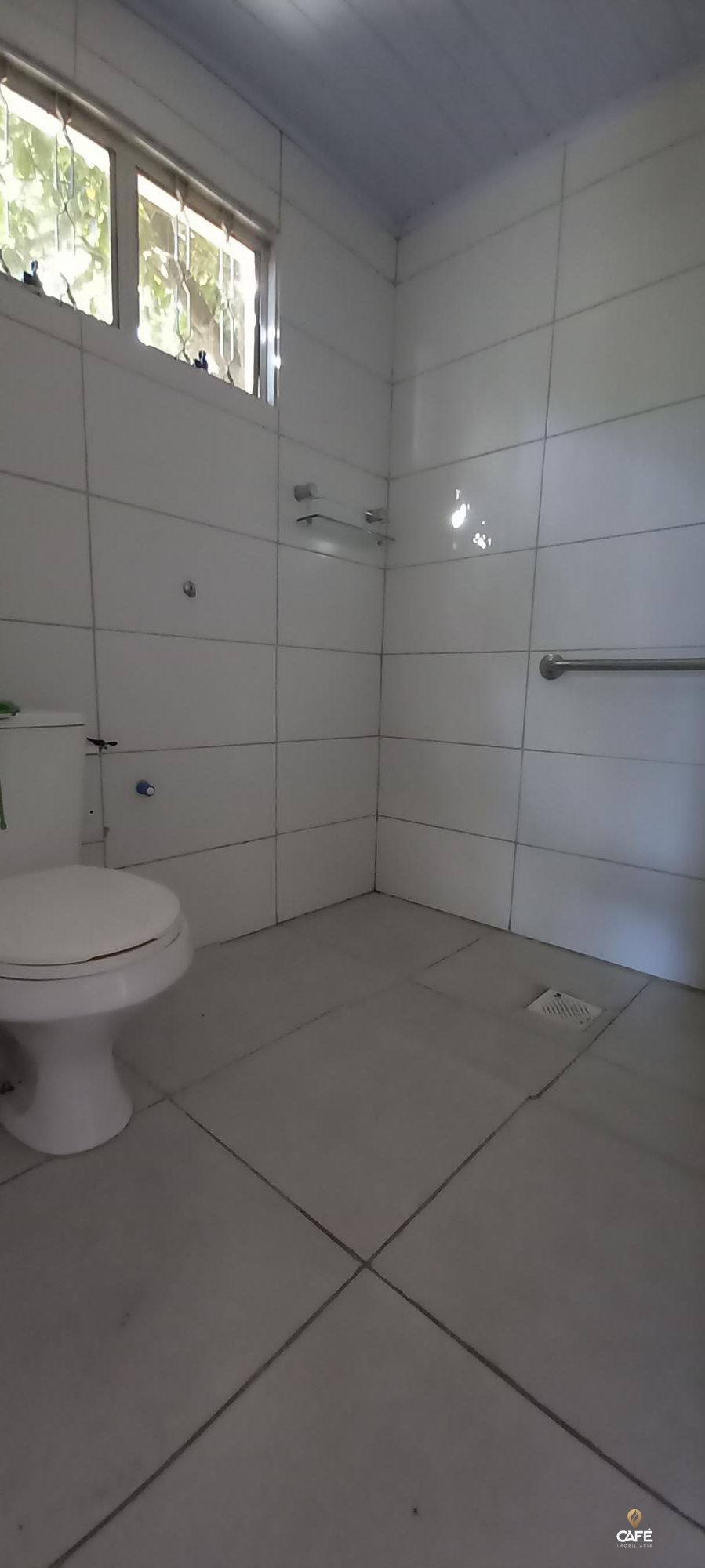 Casa à venda com 2 quartos, 40m² - Foto 16