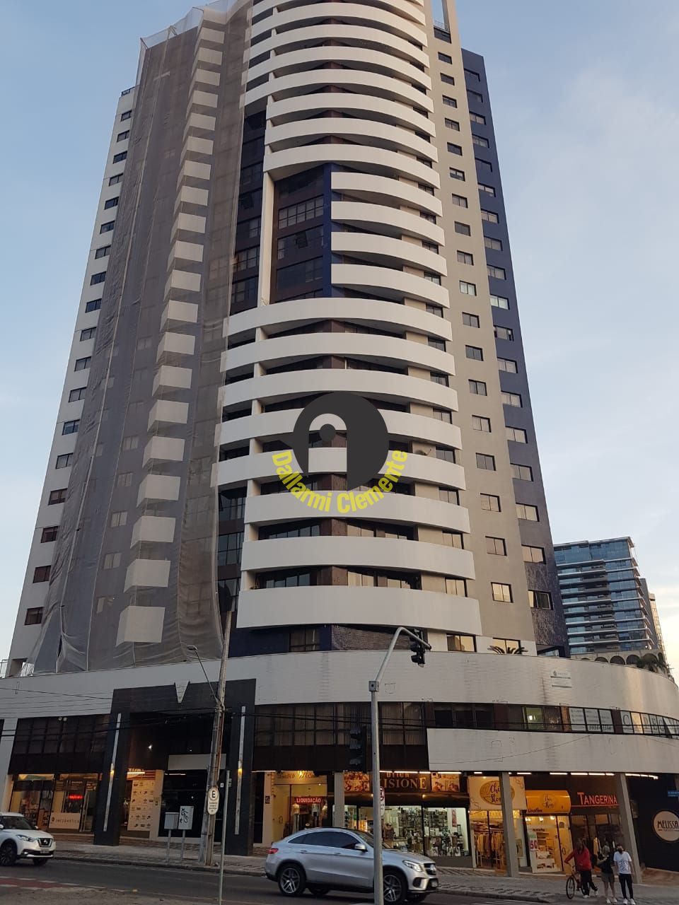 lojas para comprar em curitiba juveve