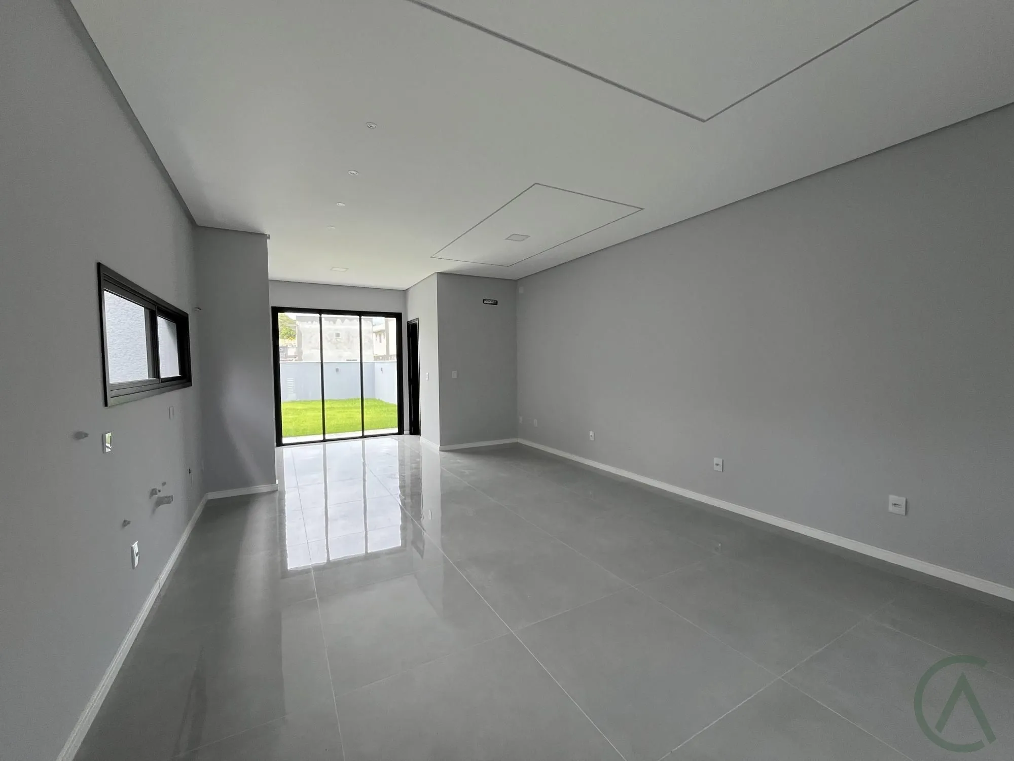 Casa com 3 Dormitórios à venda, 150 m² por R$ 950.000,00 Casa com 3 Dormitórios à venda, 150 m² por R$ 950.000,00