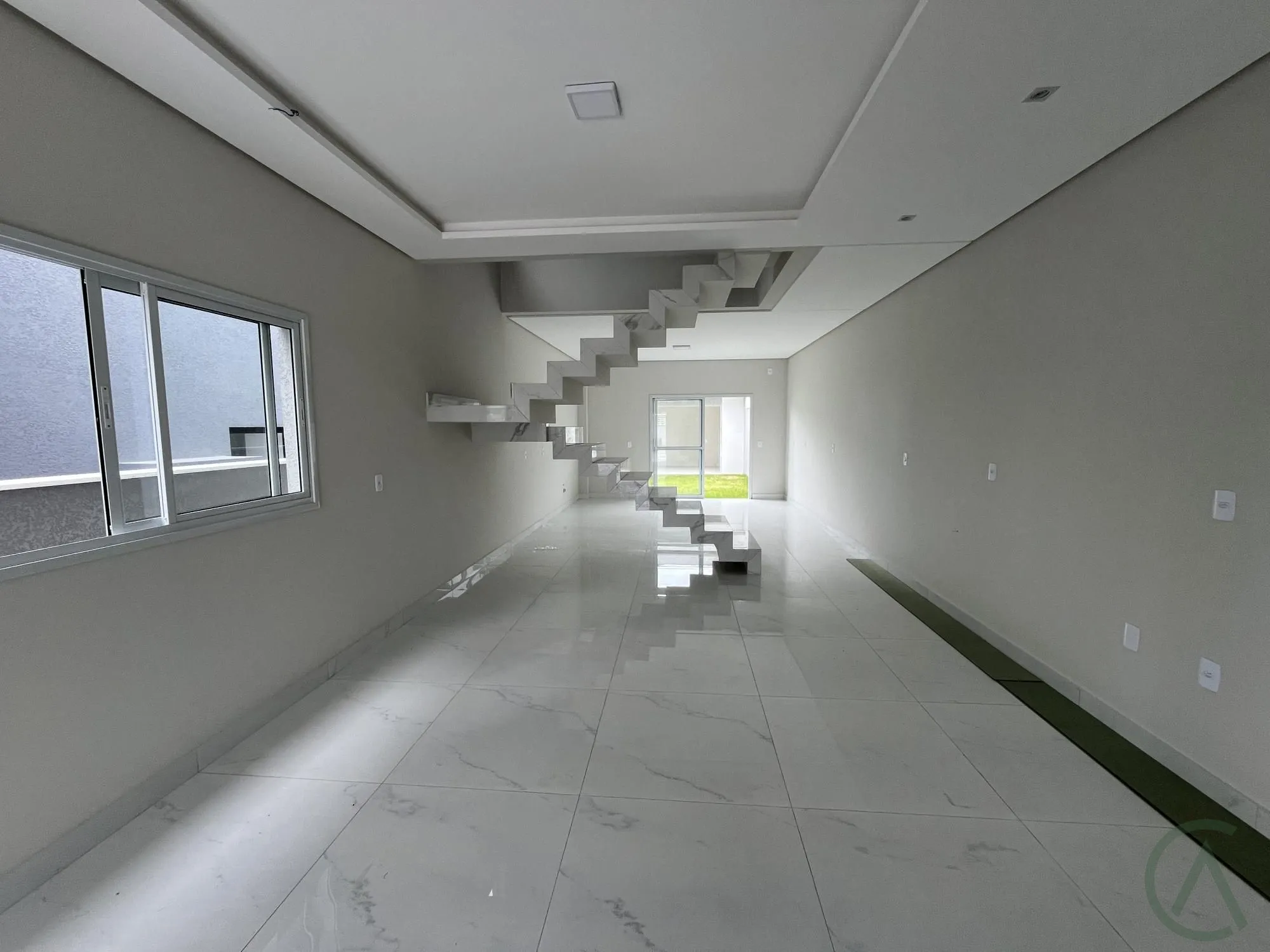 Casa com 3 Dormitórios à venda, 170 m² por R$ 1.200.000,00 Casa com 3 Dormitórios à venda, 170 m² por R$ 1.200.000,00