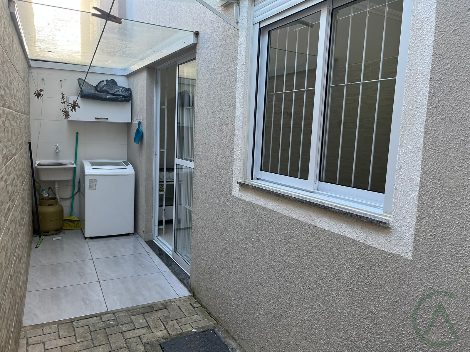 Apartamento com 1 Dormitórios à venda, 45 m² por R$ 250.000,00 Apartamento com 1 Dormitórios à venda, 45 m² por R$ 250.000,00