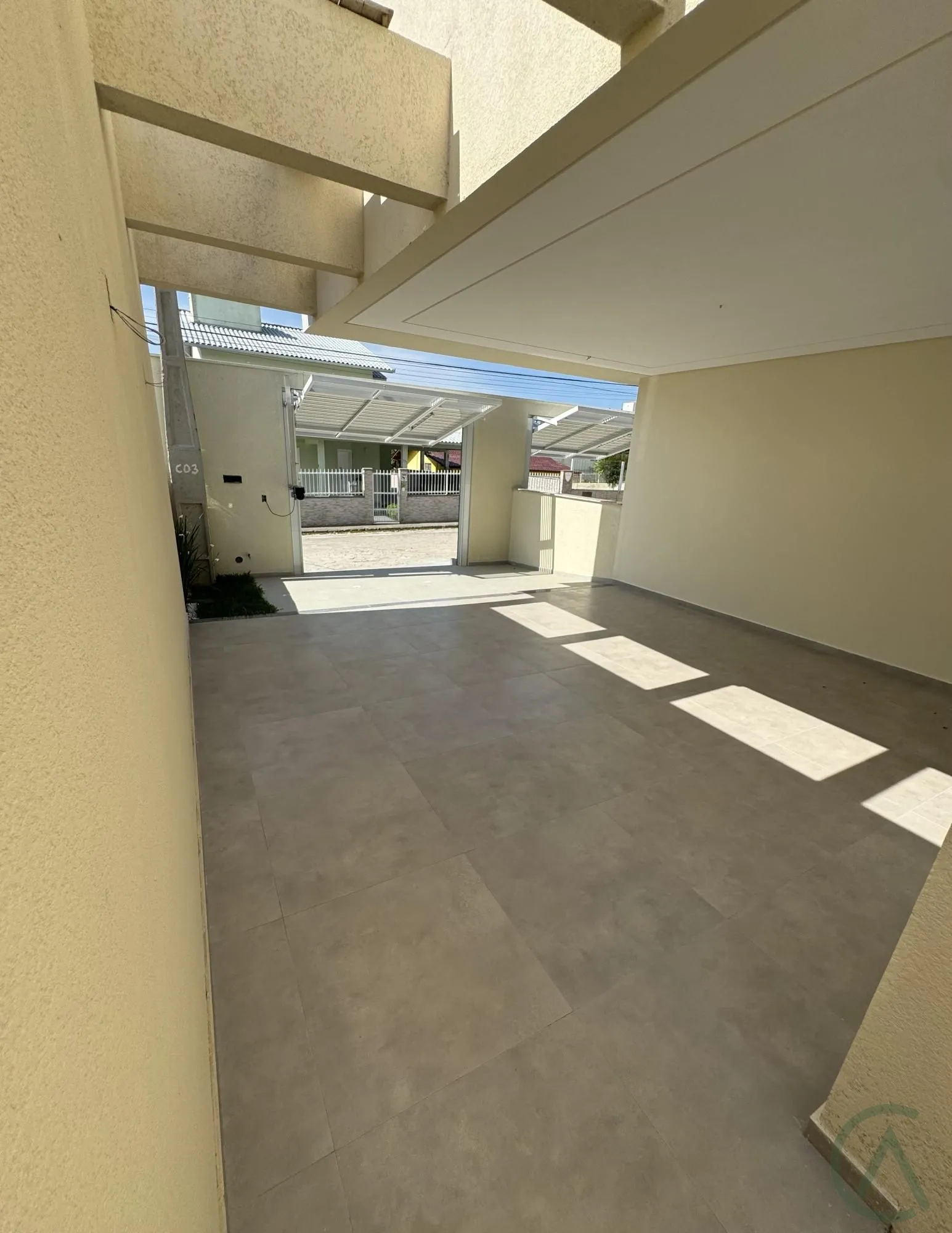 Casa com 2 Dormitórios à venda, 133 m² por R$ 720.000,00 Casa com 2 Dormitórios à venda, 133 m² por R$ 720.000,00