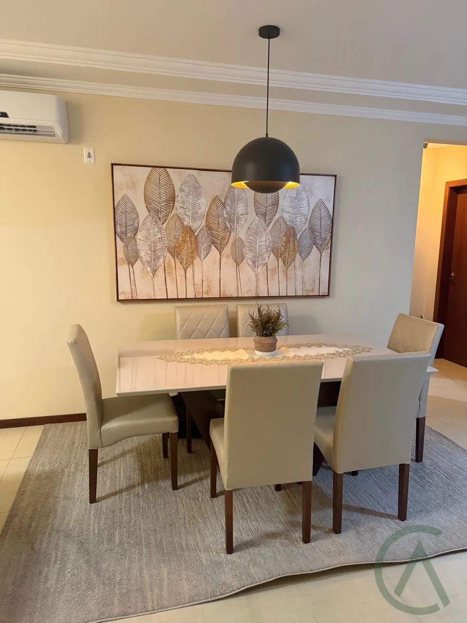 Apartamento com 3 Dormitórios à venda, 172 m² por R$ 810.000,00 Apartamento com 3 Dormitórios à venda, 172 m² por R$ 810.000,00