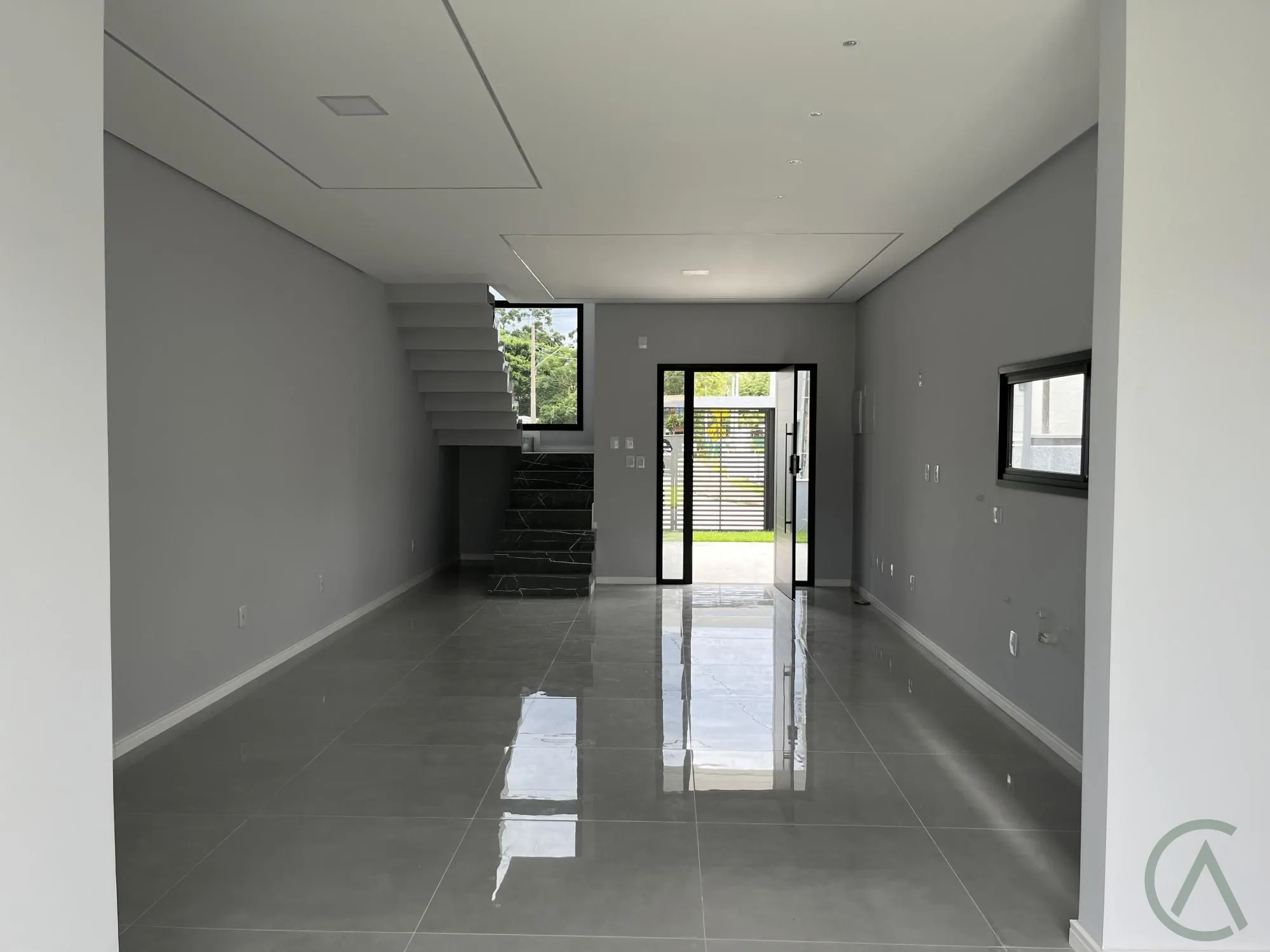 Casa com 3 Dormitórios à venda, 150 m² por R$ 950.000,00 Casa com 3 Dormitórios à venda, 150 m² por R$ 950.000,00