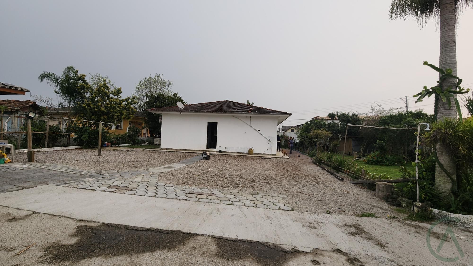 Casa com 3 Dormitórios à venda, 445 m² por R$ 1.680.000,00 Casa com 3 Dormitórios à venda, 445 m² por R$ 1.680.000,00