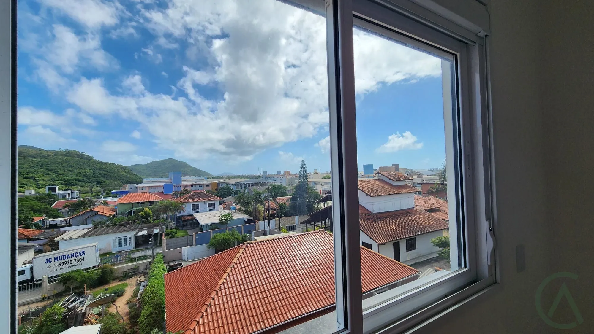 Apartamento com 2 Dormitórios à venda, 65 m² por R$ 465.000,00 Apartamento com 2 Dormitórios à venda, 65 m² por R$ 465.000,00