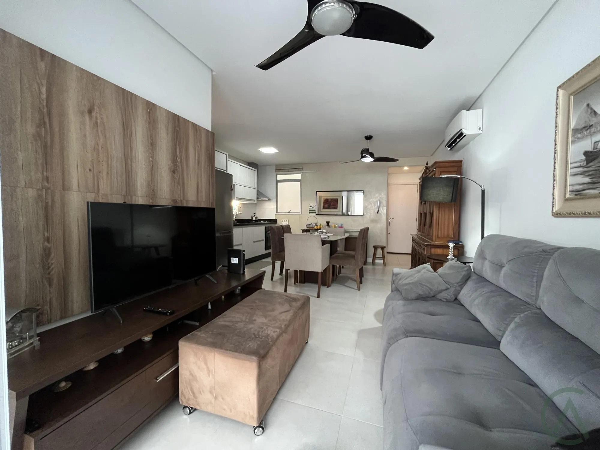 Apartamento com 3 Dormitórios à venda, 89 m² por R$ 900.000,00 Apartamento com 3 Dormitórios à venda, 89 m² por R$ 900.000,00