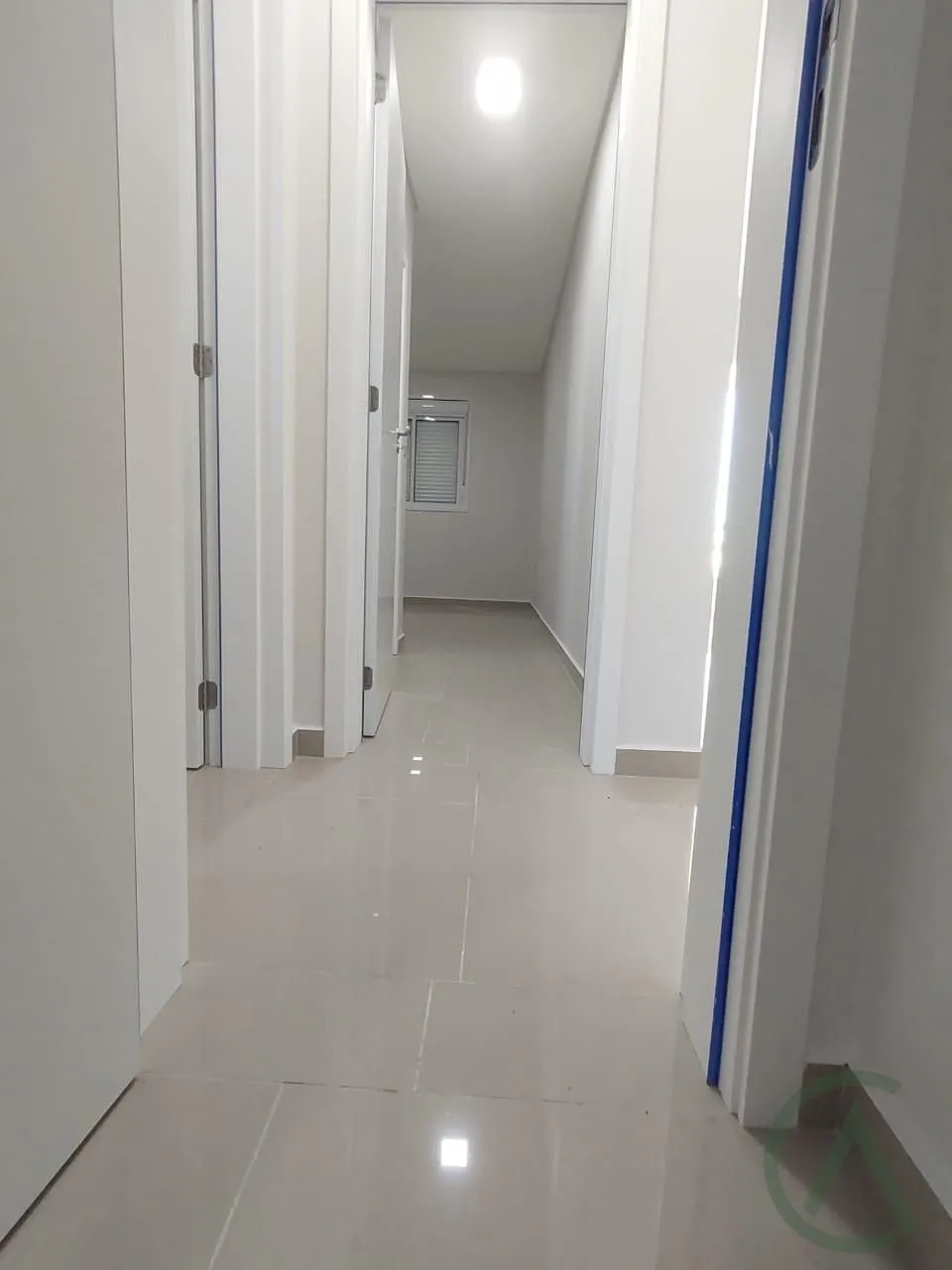 Apartamento com 2 Dormitórios à venda, 69 m² por R$ 490.000,00 Apartamento com 2 Dormitórios à venda, 69 m² por R$ 490.000,00
