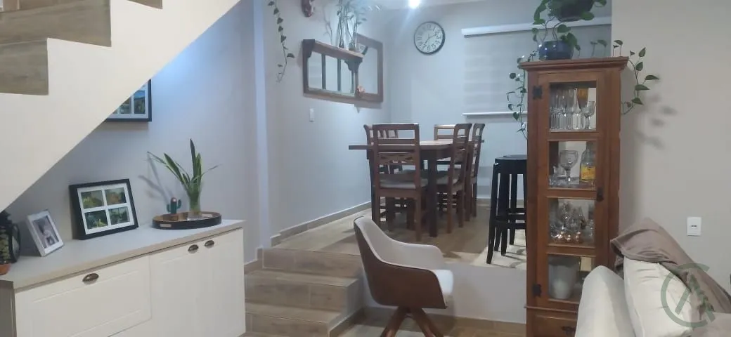 Casa com 3 Dormitórios à venda, 110 m² por R$ 980.000,00 Casa com 3 Dormitórios à venda, 110 m² por R$ 980.000,00