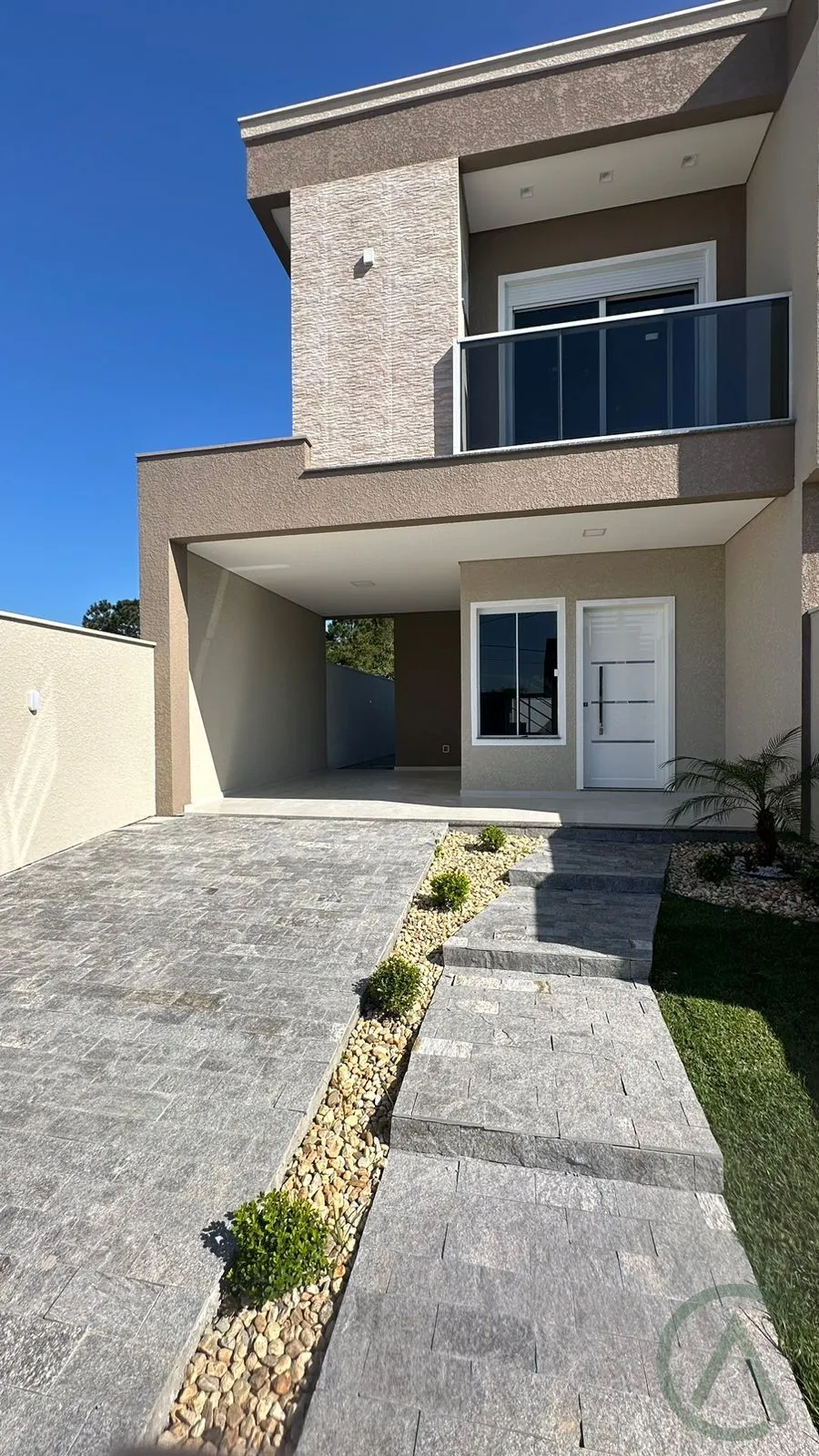 Casa com 3 Dormitórios à venda, 148 m² por R$ 890.000,00 Casa com 3 Dormitórios à venda, 148 m² por R$ 890.000,00