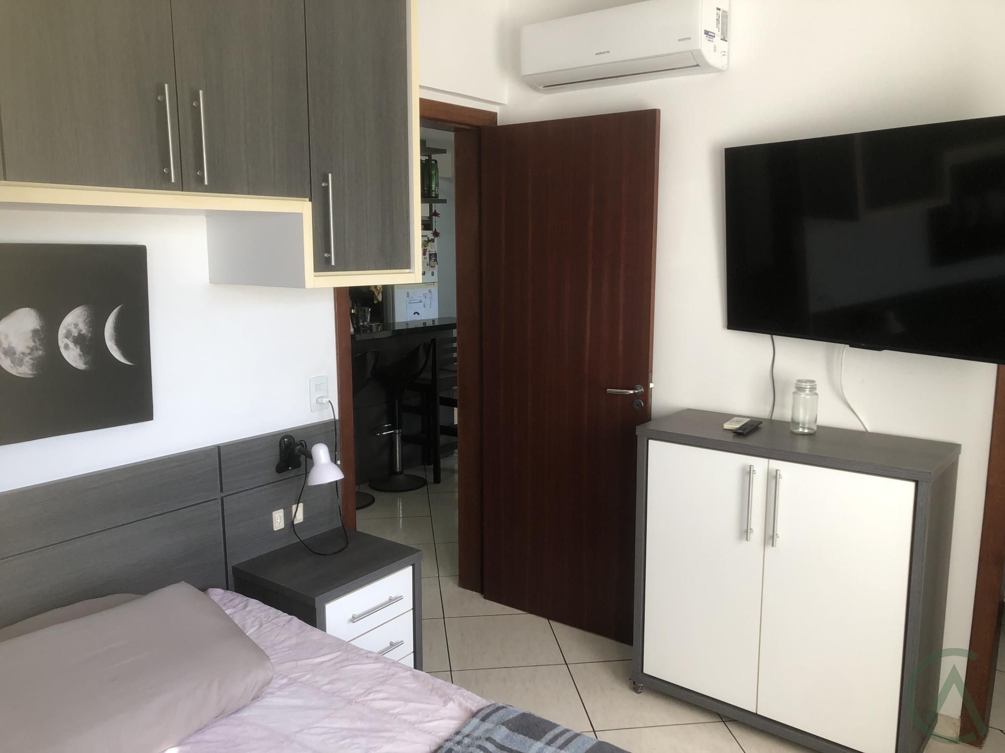Apartamento com 2 Dormitórios à venda, 68 m² por R$ 715.000,00 Apartamento com 2 Dormitórios à venda, 68 m² por R$ 715.000,00