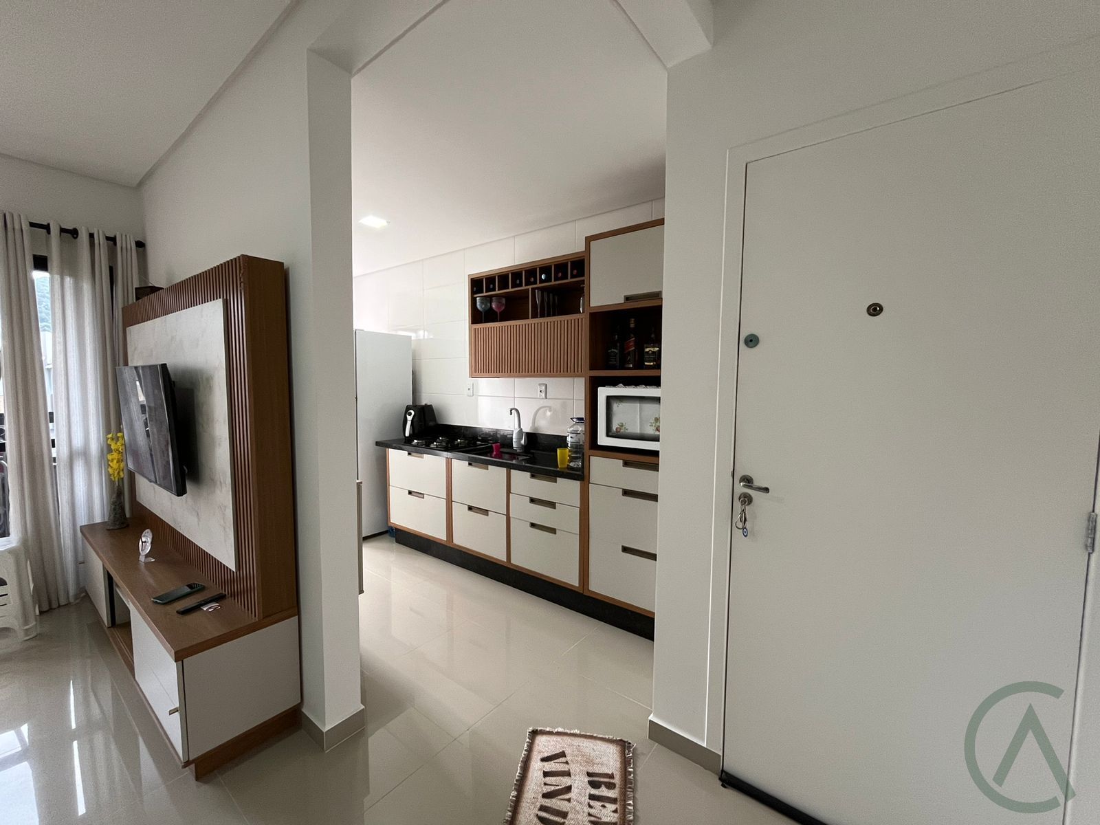 Apartamento com 2 Dormitórios à venda, 69 m² por R$ 600.000,00 Apartamento com 2 Dormitórios à venda, 69 m² por R$ 600.000,00