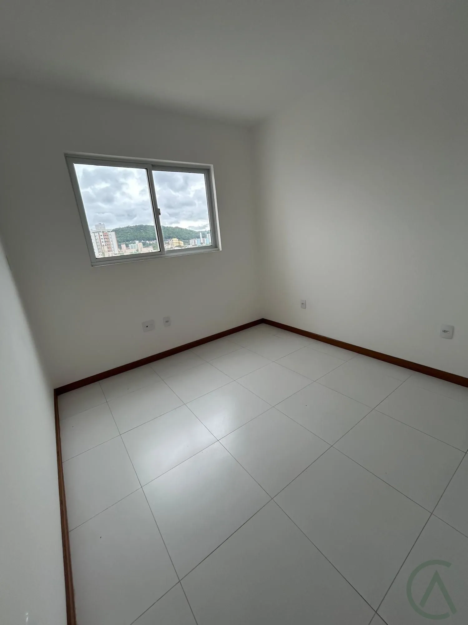 Apartamento com 3 Dormitórios à venda, 91 m² por R$ 550.000,00 Apartamento com 3 Dormitórios à venda, 91 m² por R$ 550.000,00