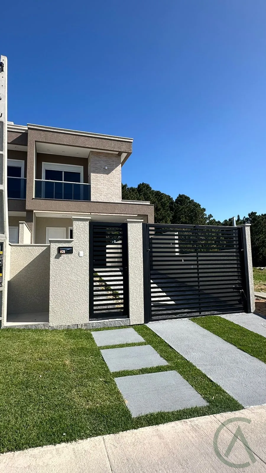 Casa com 3 Dormitórios à venda, 148 m² por R$ 890.000,00 Casa com 3 Dormitórios à venda, 148 m² por R$ 890.000,00