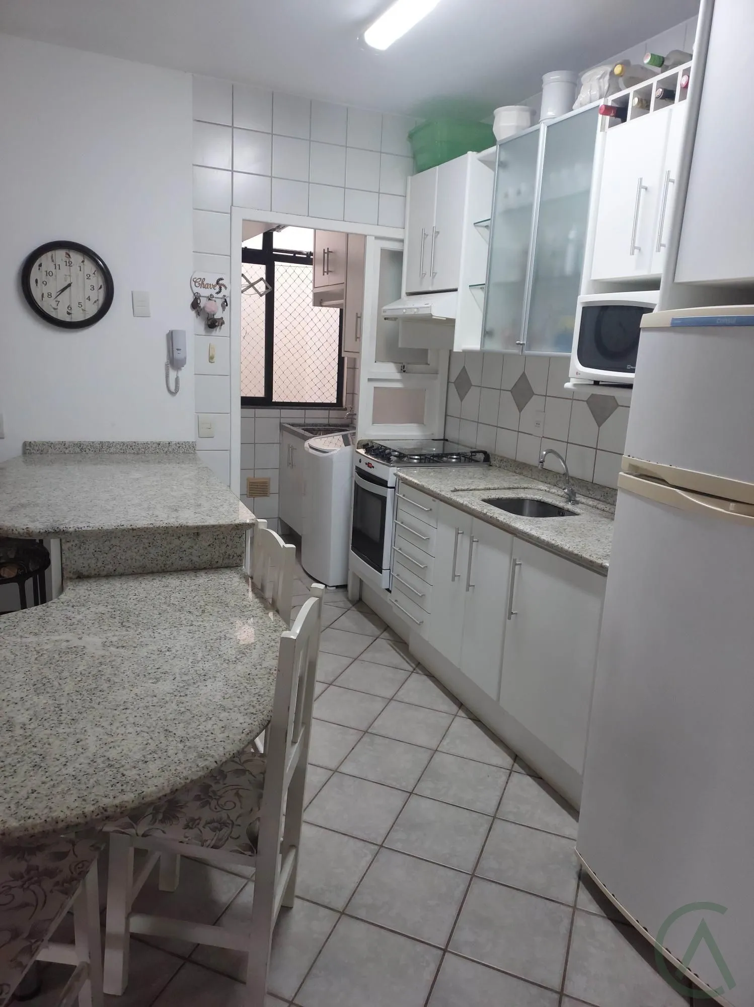 Apartamento com 2 Dormitórios à venda, 67 m² por R$ 650.000,00 Apartamento com 2 Dormitórios à venda, 67 m² por R$ 650.000,00