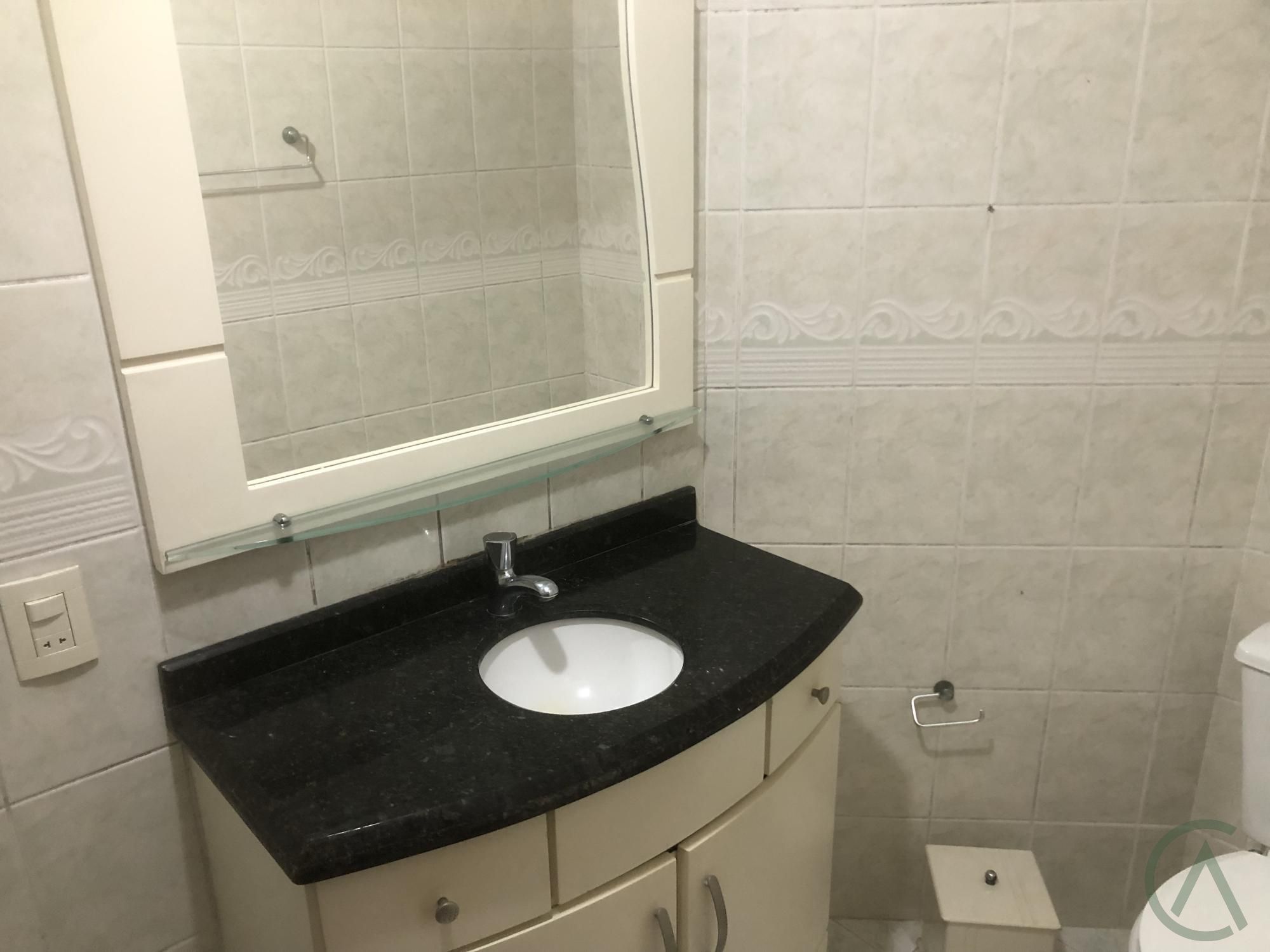 Apartamento com 2 Dormitórios à venda, 94 m² por R$ 675.000,00 Apartamento com 2 Dormitórios à venda, 94 m² por R$ 675.000,00