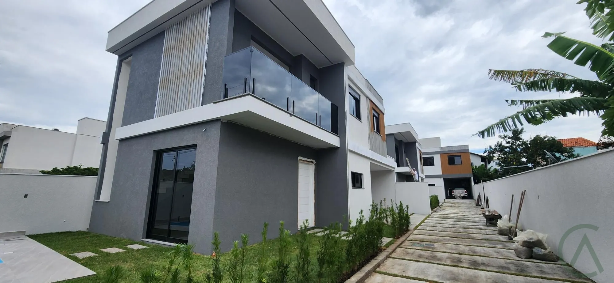 Casa com 3 Dormitórios à venda, 125 m² por R$ 799.000,00 Casa com 3 Dormitórios à venda, 125 m² por R$ 799.000,00