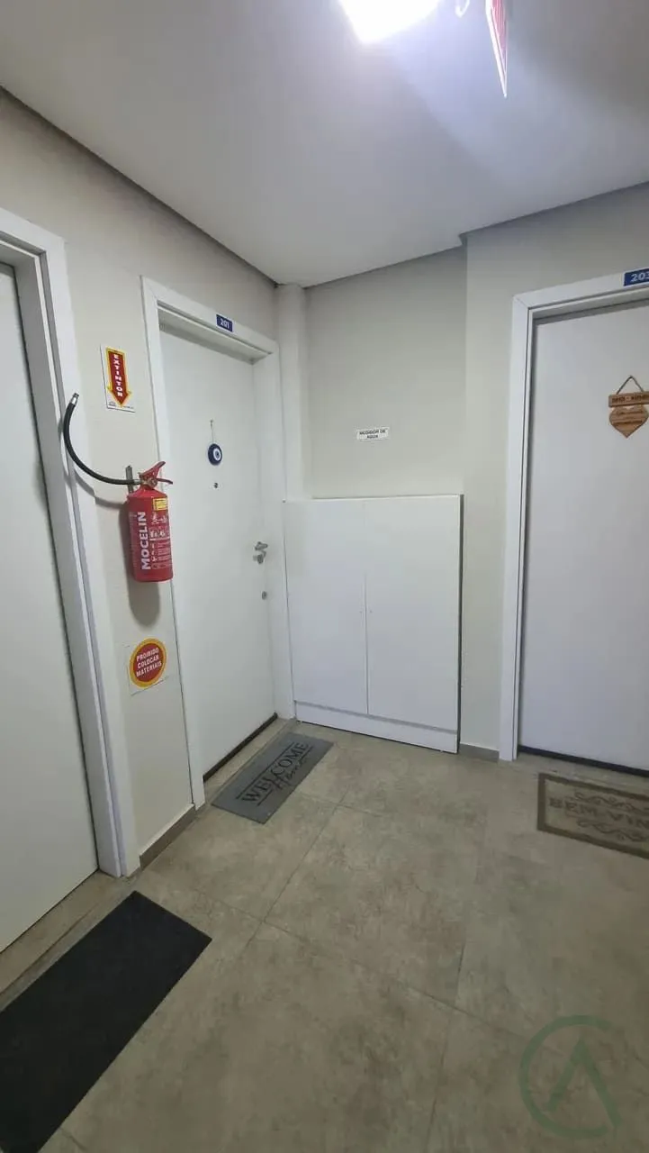 Apartamento com 2 Dormitórios à venda, 77 m² por R$ 485.000,00 Apartamento com 2 Dormitórios à venda, 77 m² por R$ 485.000,00