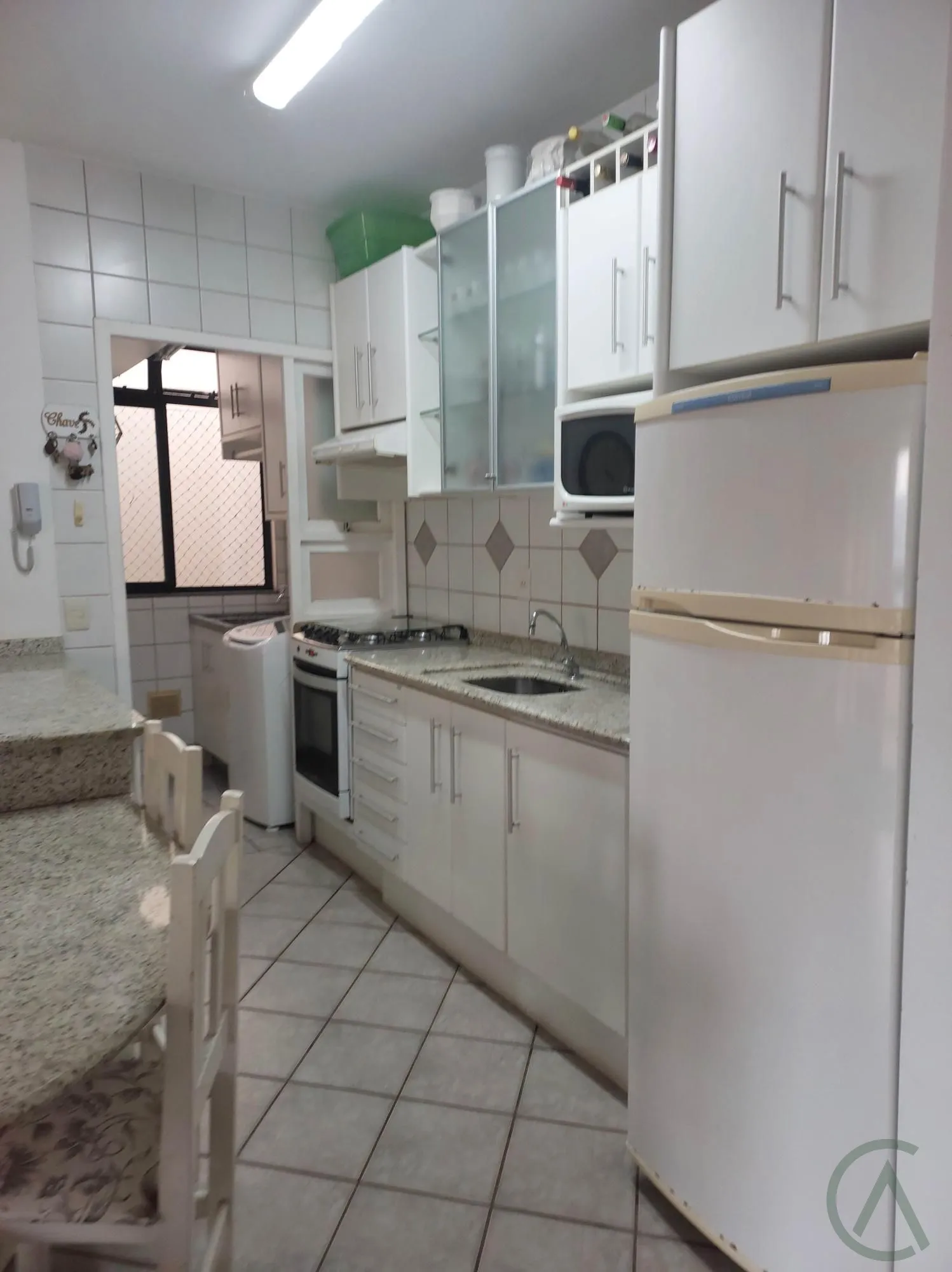 Apartamento com 2 Dormitórios à venda, 67 m² por R$ 650.000,00 Apartamento com 2 Dormitórios à venda, 67 m² por R$ 650.000,00