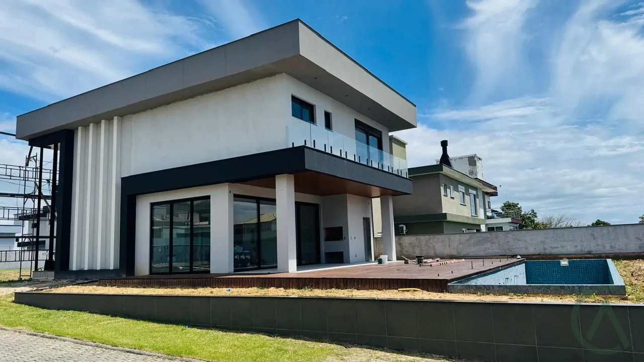 Casa com 3 Dormitórios à venda, 260 m² por R$ 2.900.000,00 Casa com 3 Dormitórios à venda, 260 m² por R$ 2.900.000,00