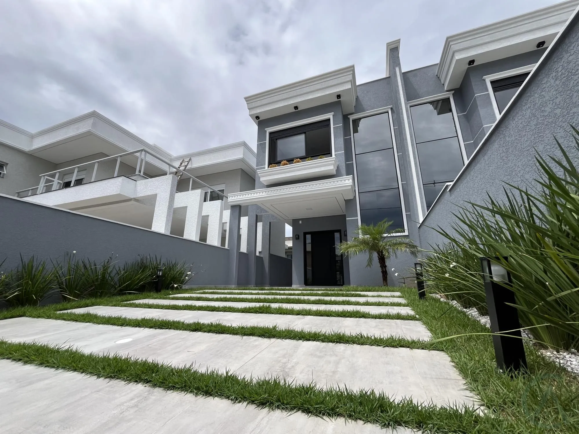 Casa com 3 Dormitórios à venda, 150 m² por R$ 950.000,00 Casa com 3 Dormitórios à venda, 150 m² por R$ 950.000,00