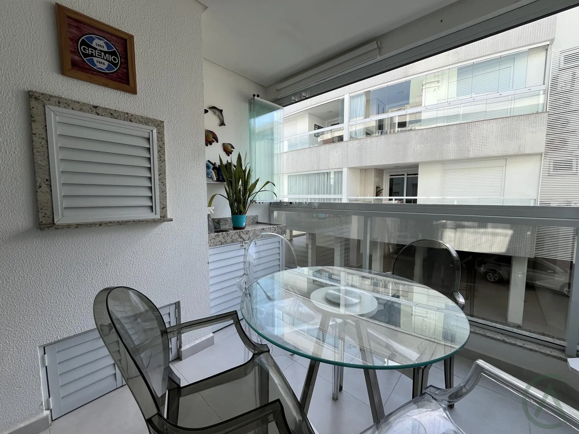 Apartamento com 3 Dormitórios à venda, 89 m² por R$ 900.000,00 Apartamento com 3 Dormitórios à venda, 89 m² por R$ 900.000,00
