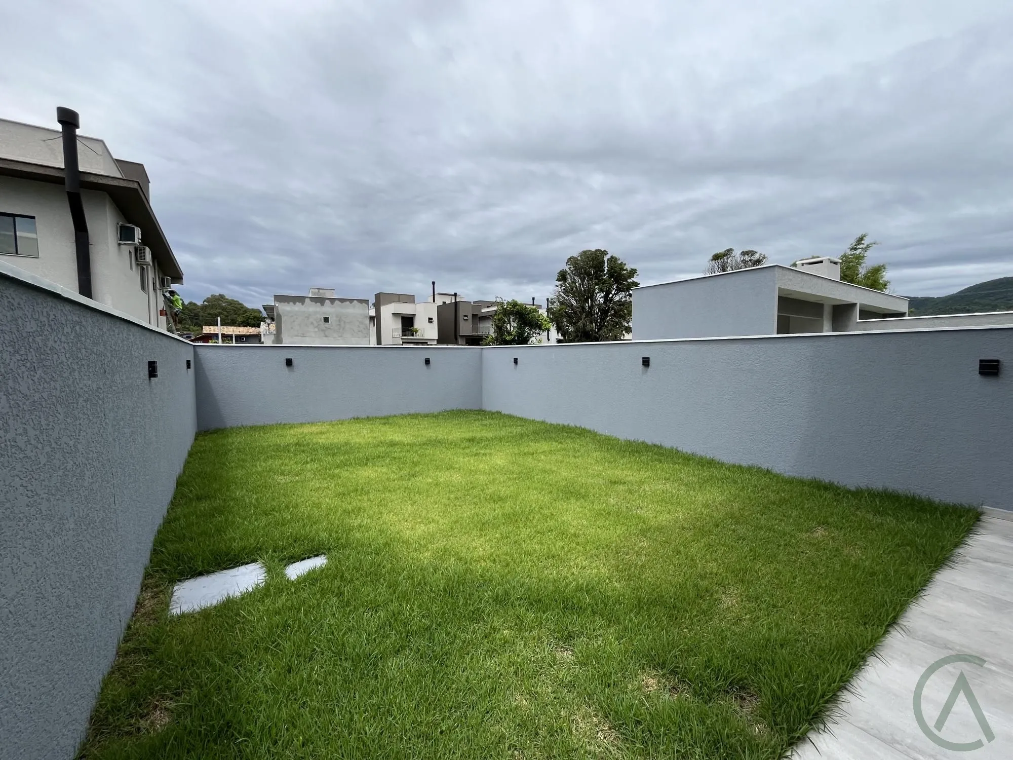 Casa com 3 Dormitórios à venda, 150 m² por R$ 950.000,00 Casa com 3 Dormitórios à venda, 150 m² por R$ 950.000,00