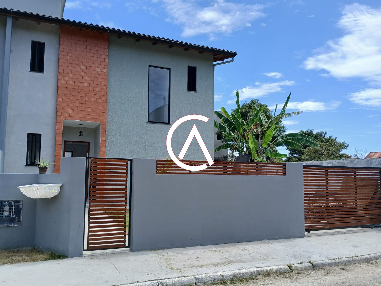 Casa à venda  no Rio Vermelho - Florianópolis, SC. Imóveis