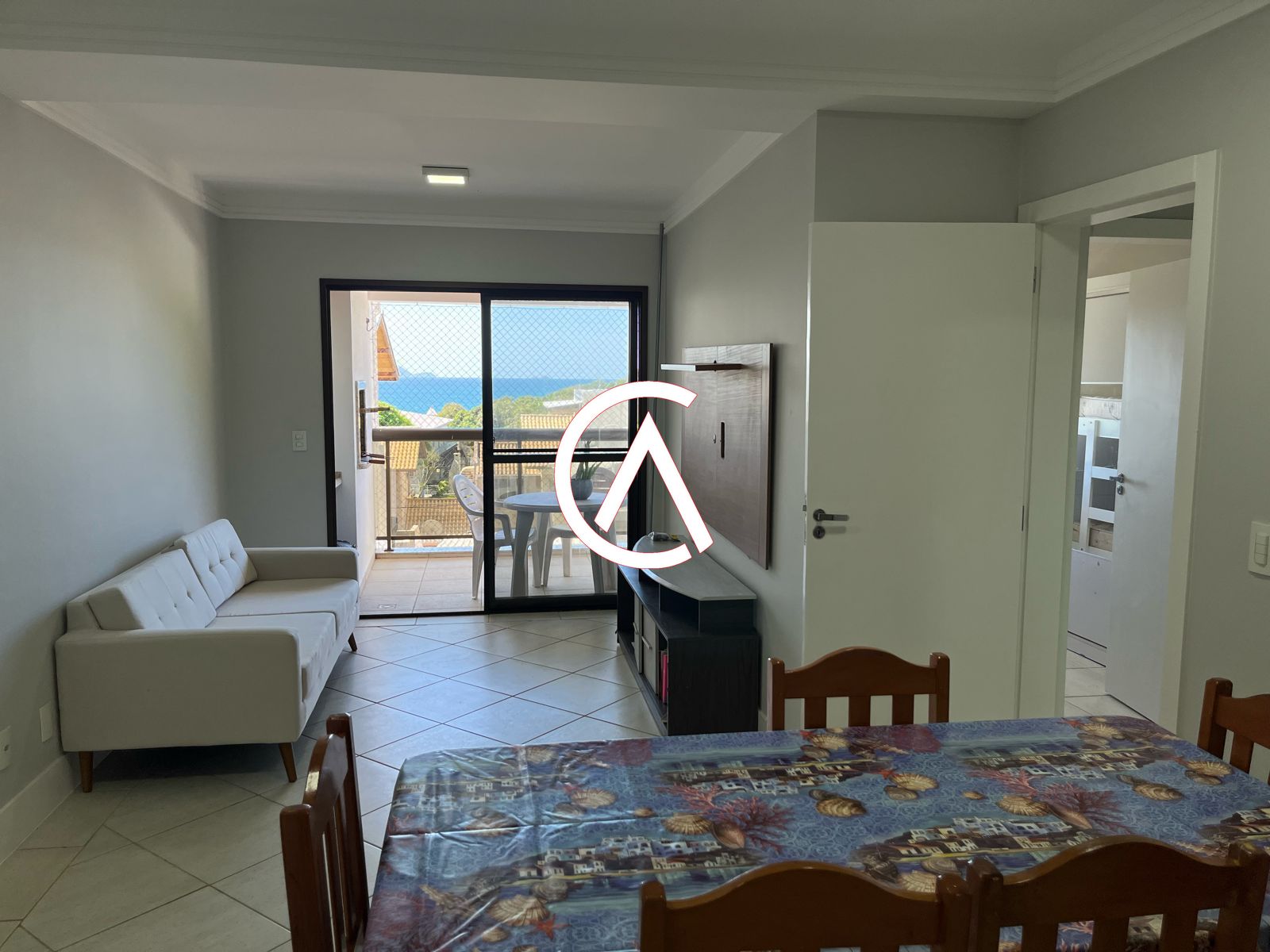 Apartamento para alugar  no Santinho - Florianpolis, SC. Imveis