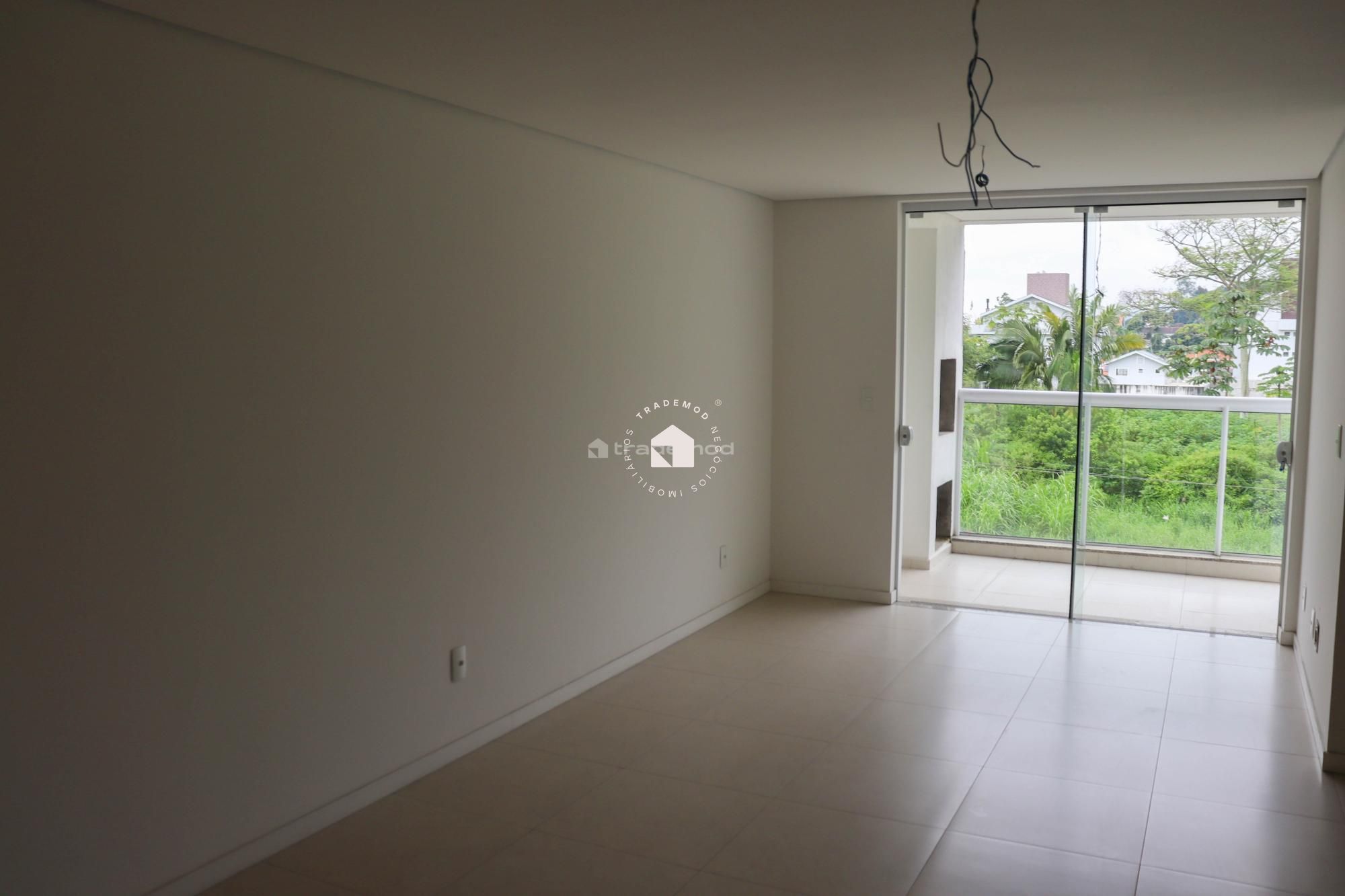 Apartamento à venda com 3 quartos, 110m² - Foto 2