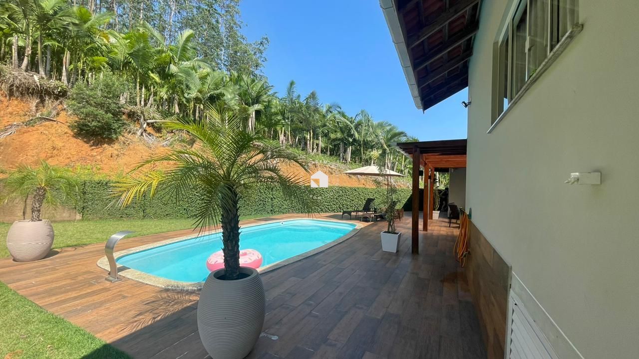 Casa à venda com 3 quartos, 600m² - Foto 19