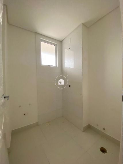 Apartamento à venda com 3 quartos, 148m² - Foto 23