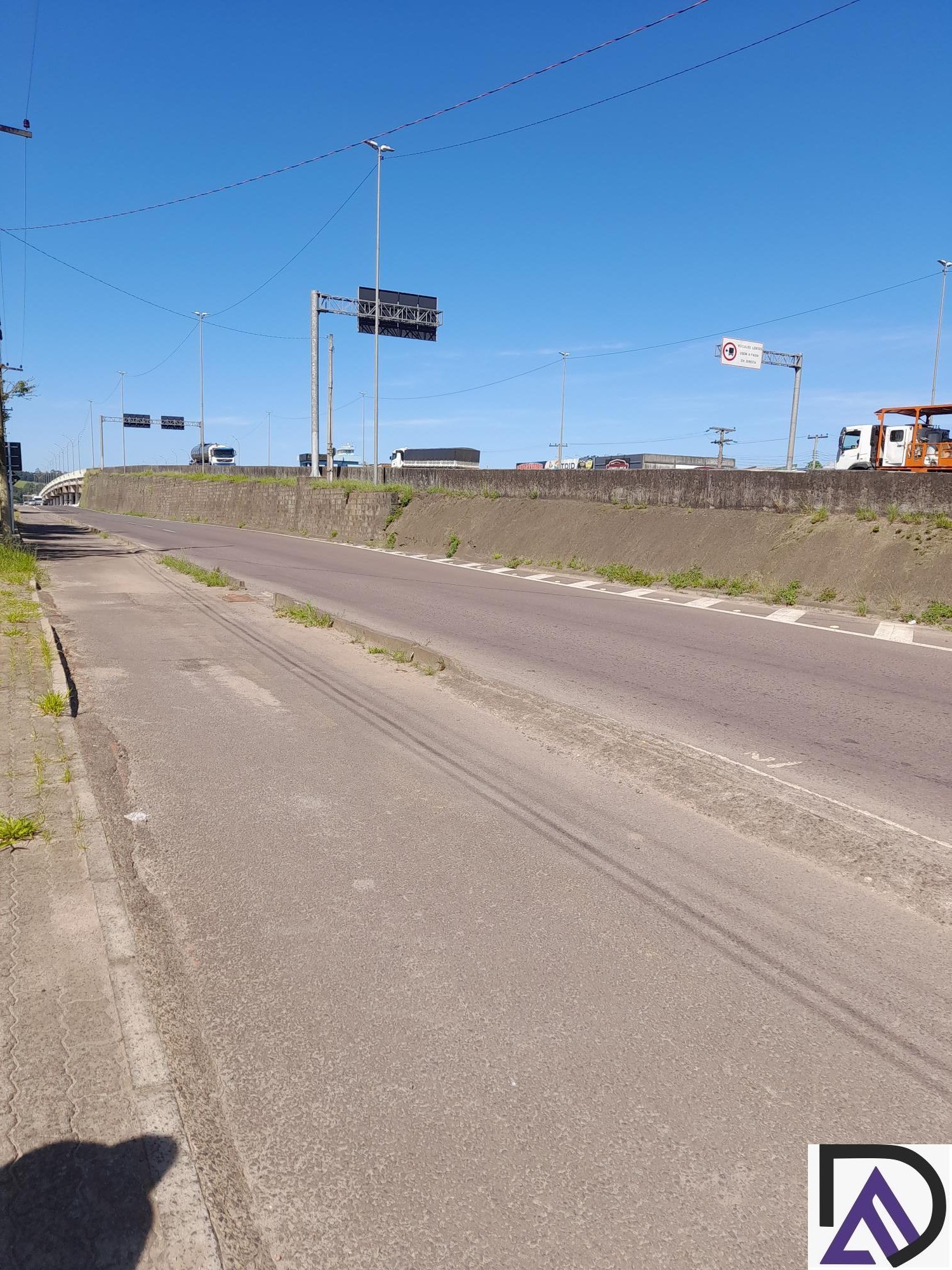 Fazenda à venda com 3 quartos, 100m² - Foto 1