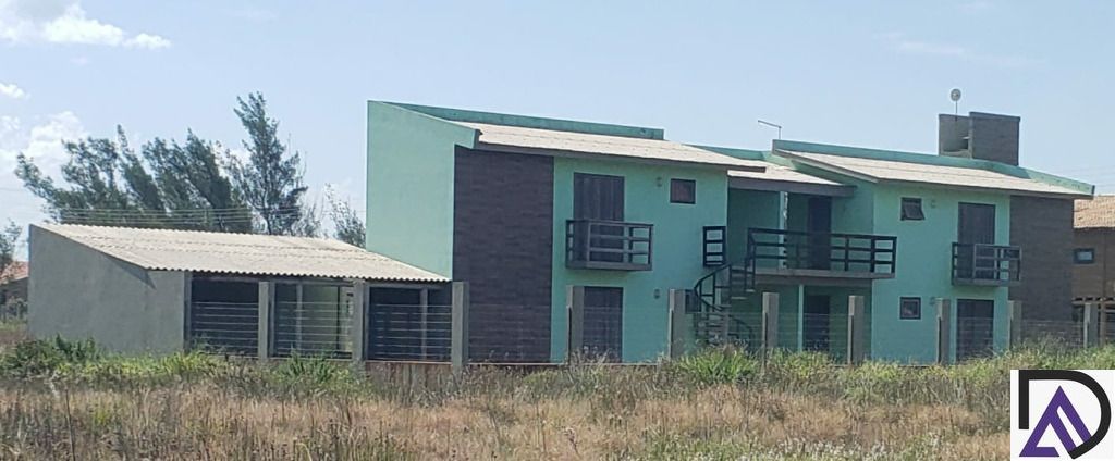 Prédio Inteiro à venda com 4 quartos, 200m² - Foto 2