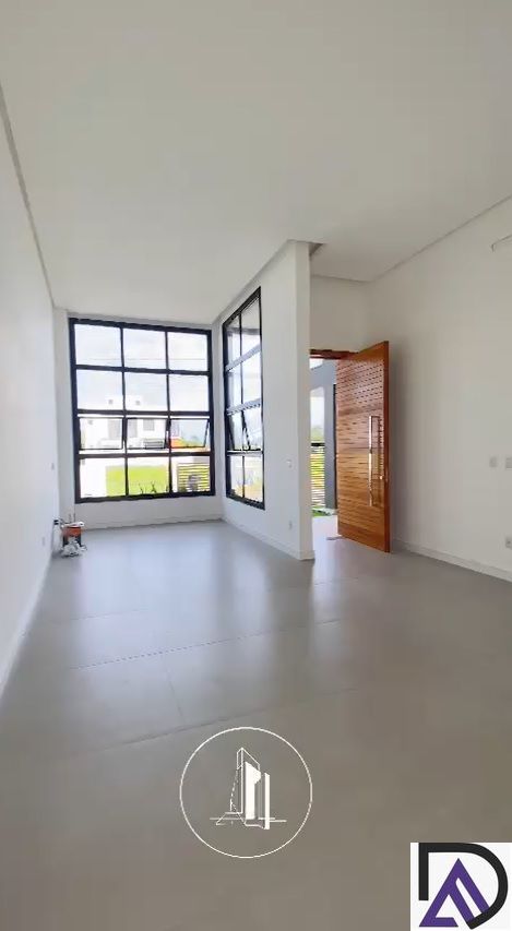 Casa à venda com 3 quartos, 112m² - Foto 5