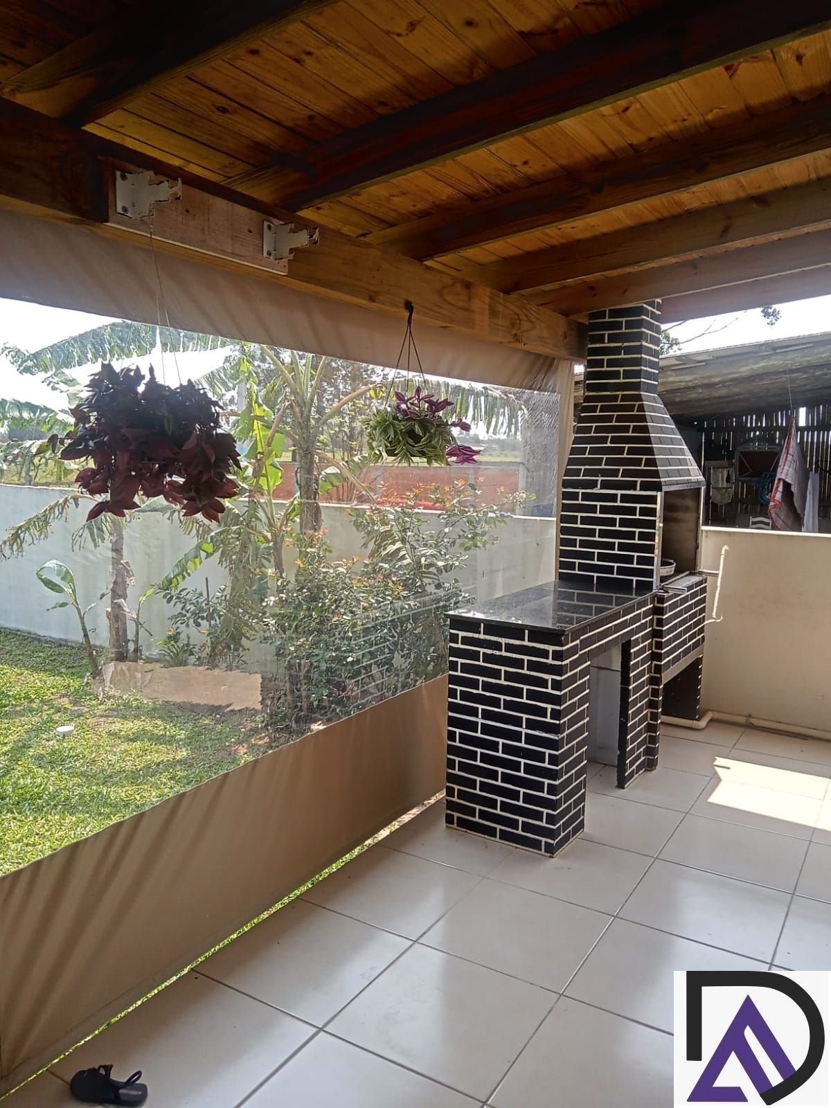 Casa à venda com 2 quartos, 95m² - Foto 11