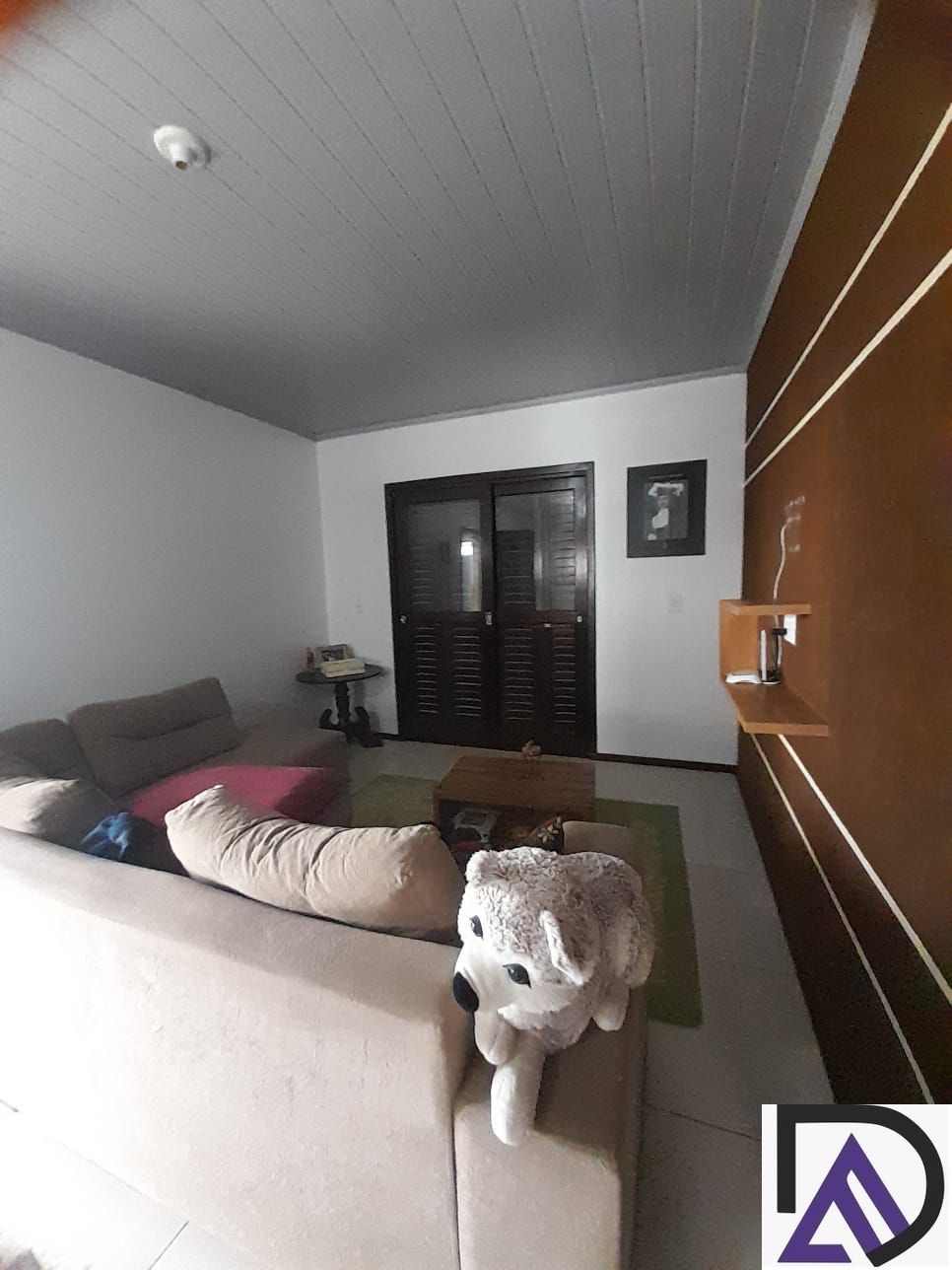 Casa à venda com 3 quartos, 109m² - Foto 10