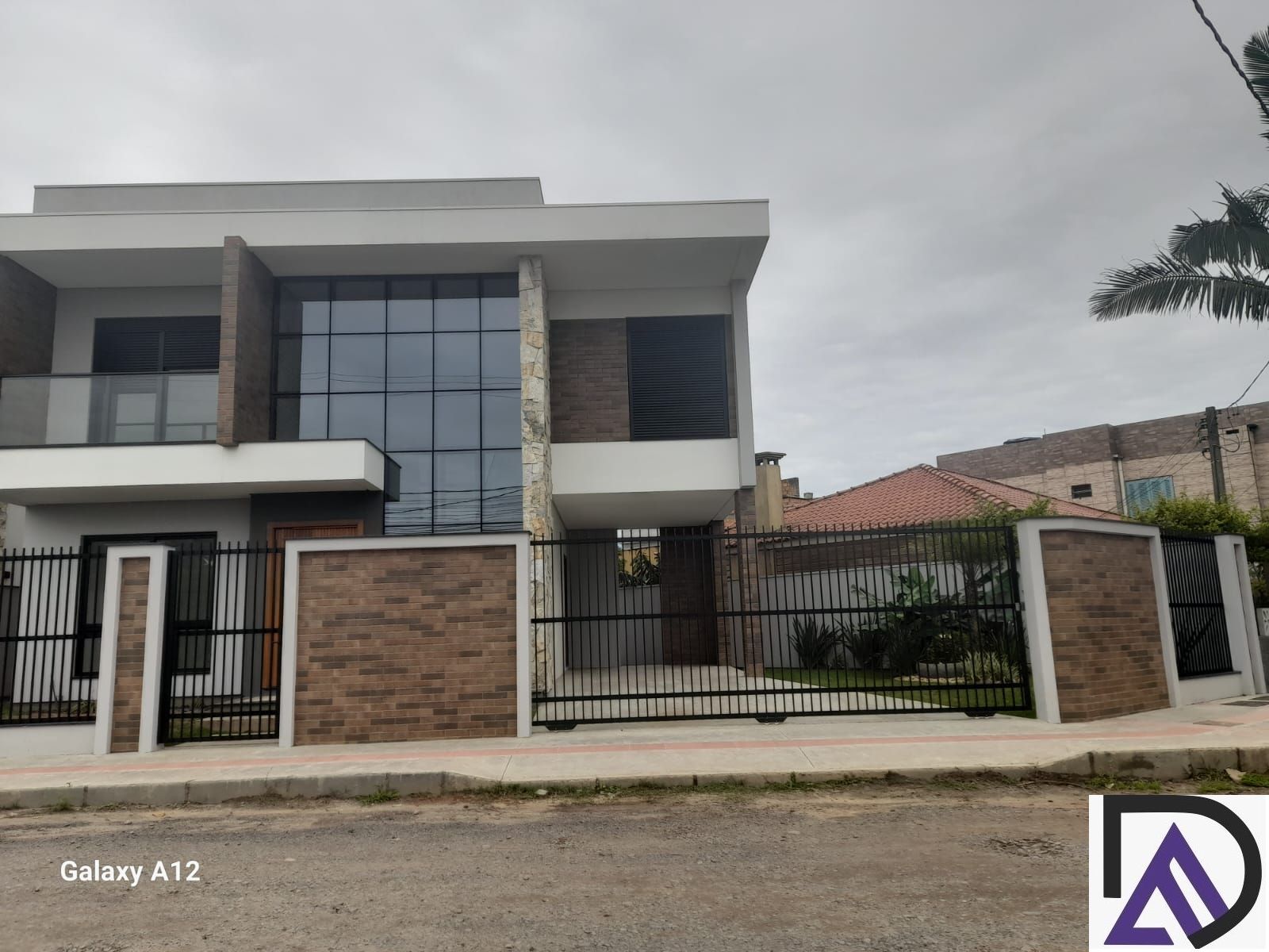 Casa à venda com 3 quartos, 185m² - Foto 16