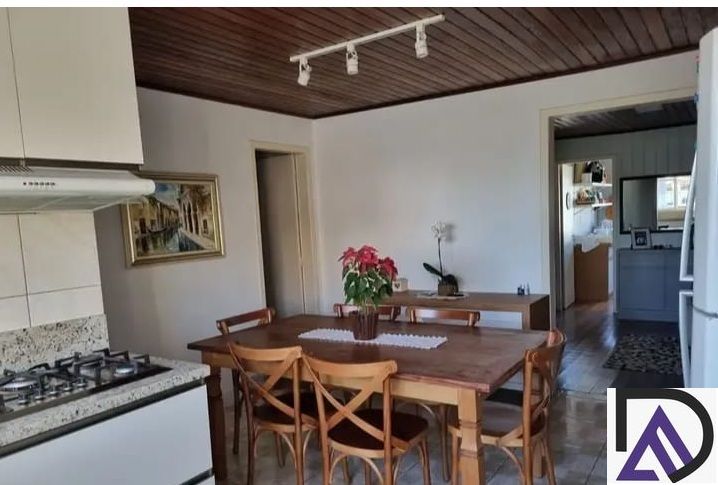 Casa à venda com 2 quartos, 99m² - Foto 13