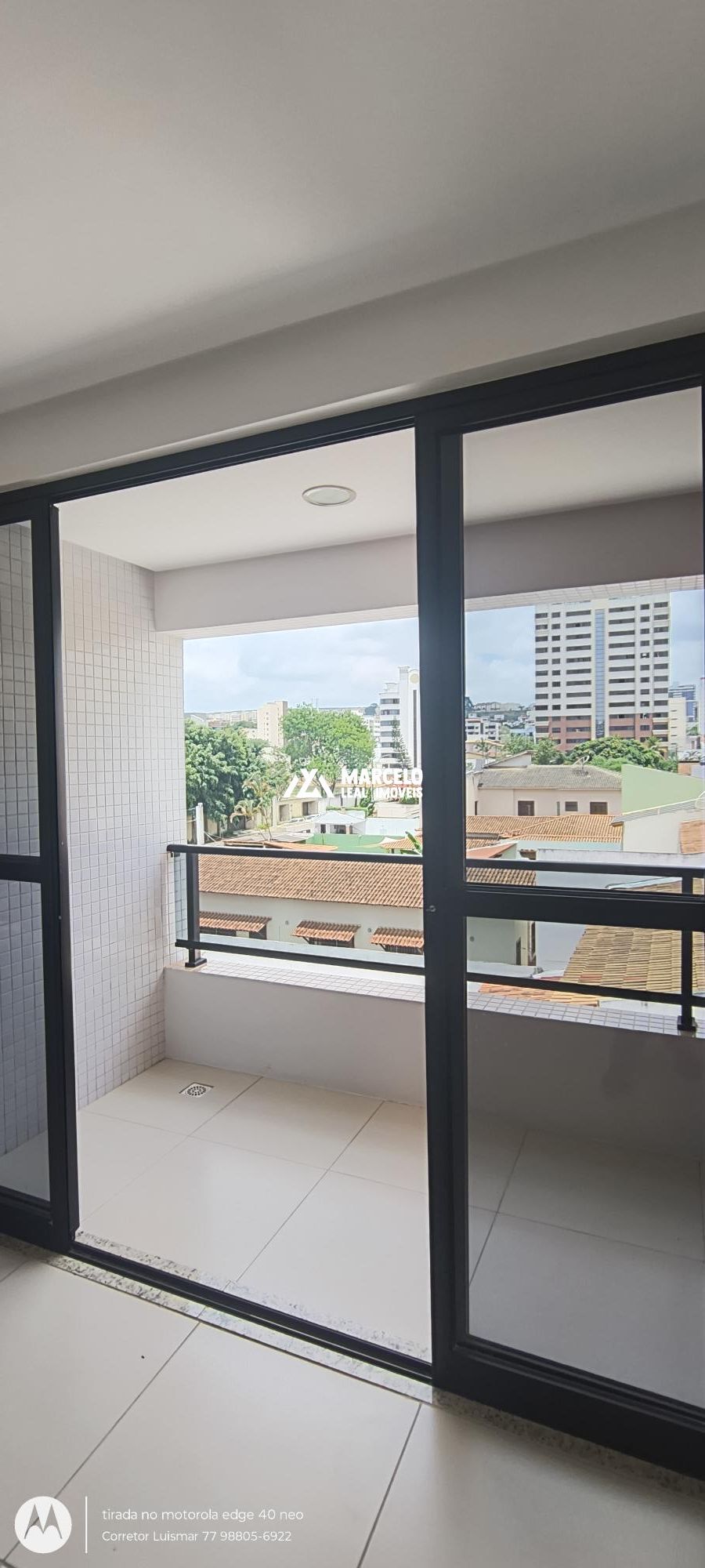 Apartamento à venda com 2 quartos, 65m² - Foto 4